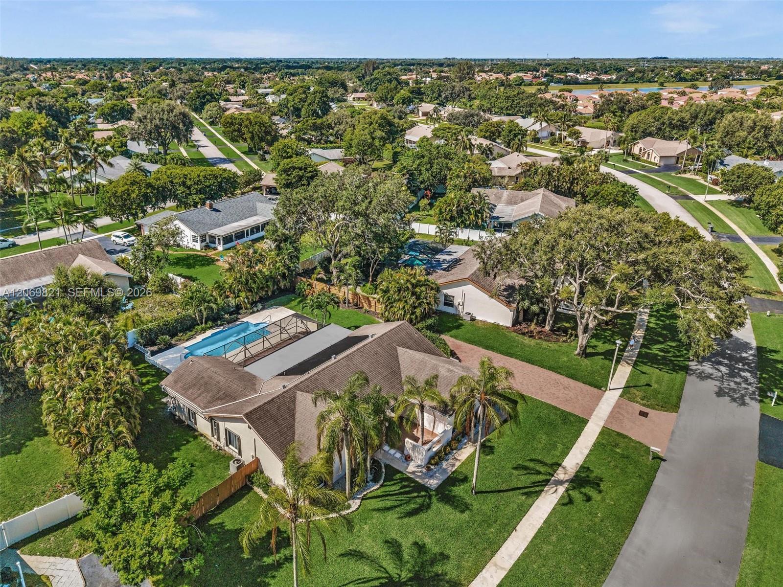 18232 S 104th Ter S, Boca Raton FL 33498 photo 2