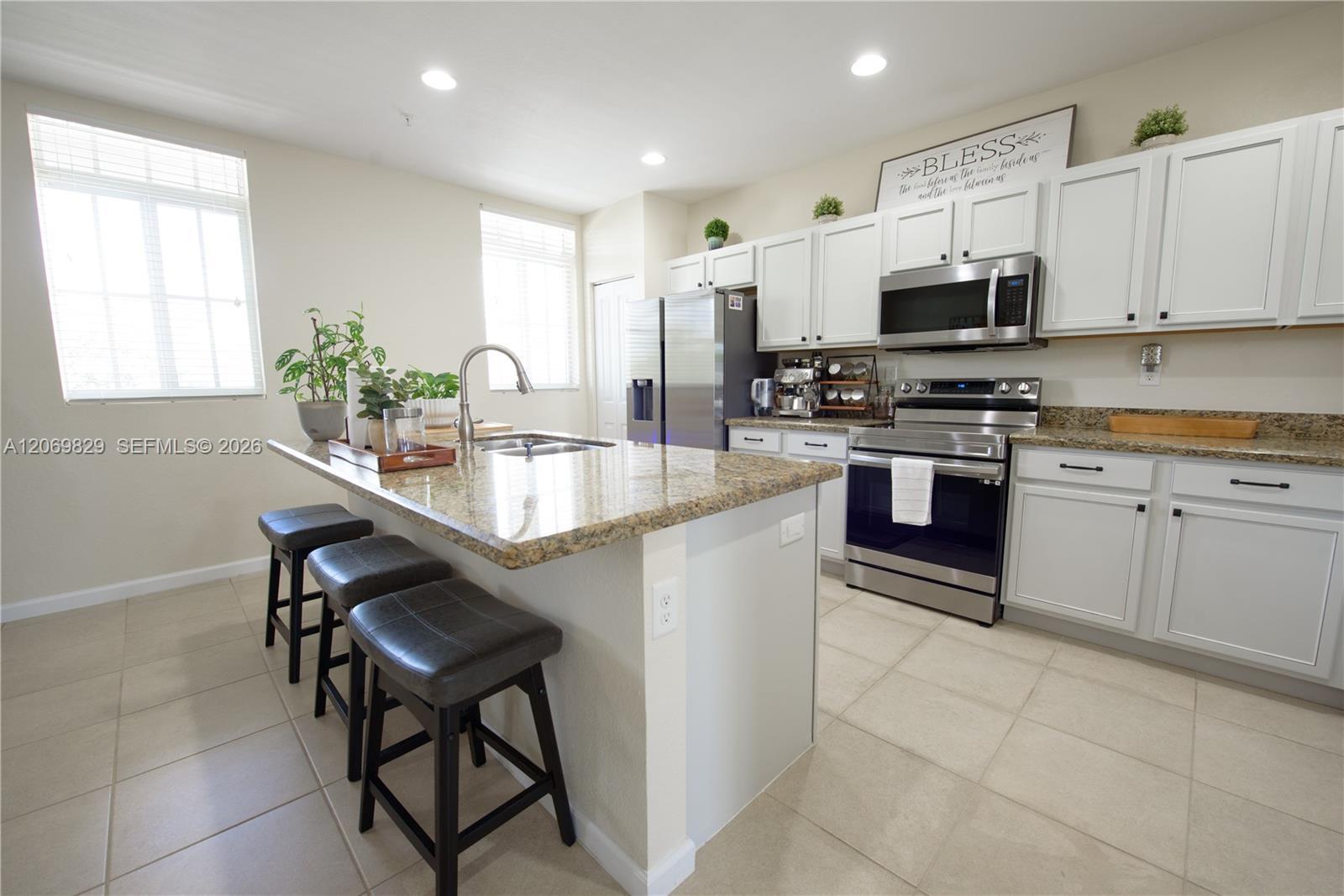 27533 SW 139th Psge, Homestead FL 33032 photo 2