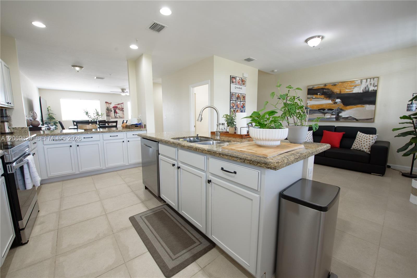 27533 SW 139th Psge, Homestead FL 33032 photo 4
