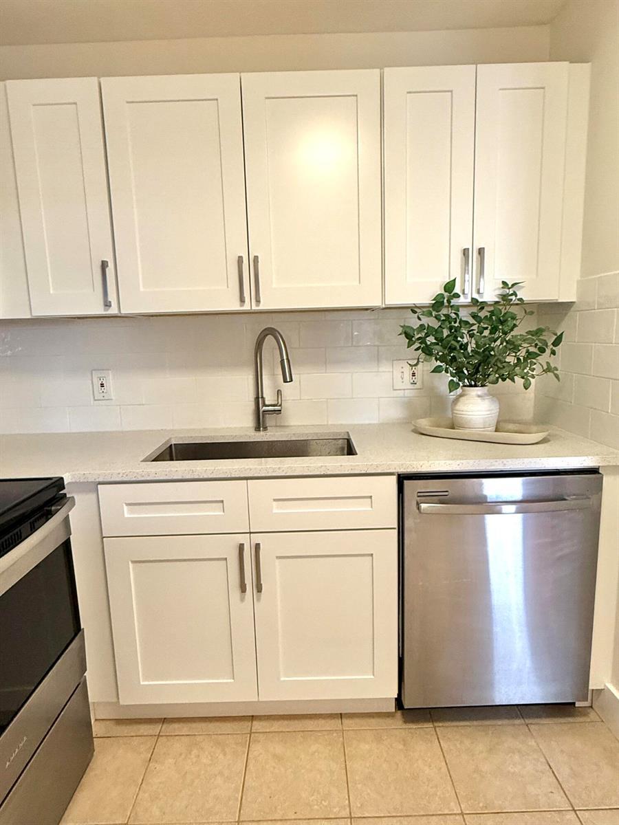 200 Village Green Circle E # 311, Palm Springs FL 33461 photo 5
