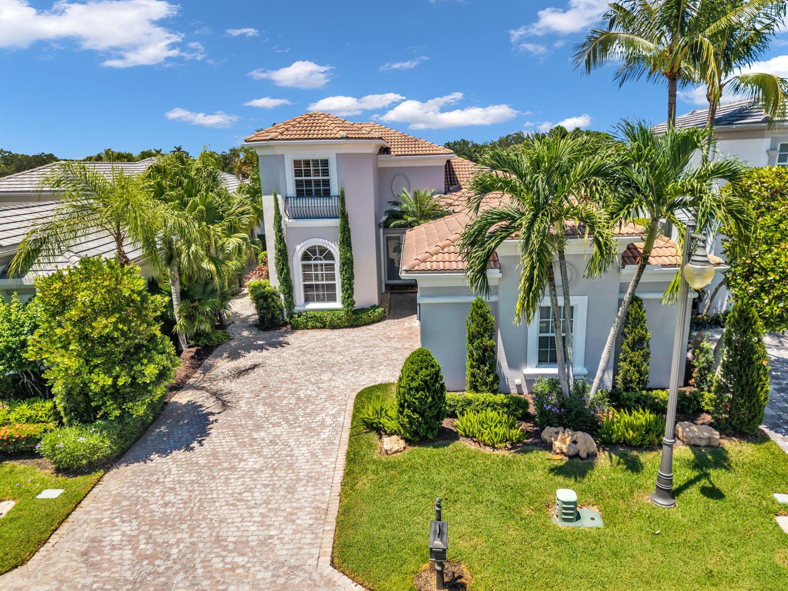 131 Porto Vecchio Way, Palm Beach Gardens FL 33418