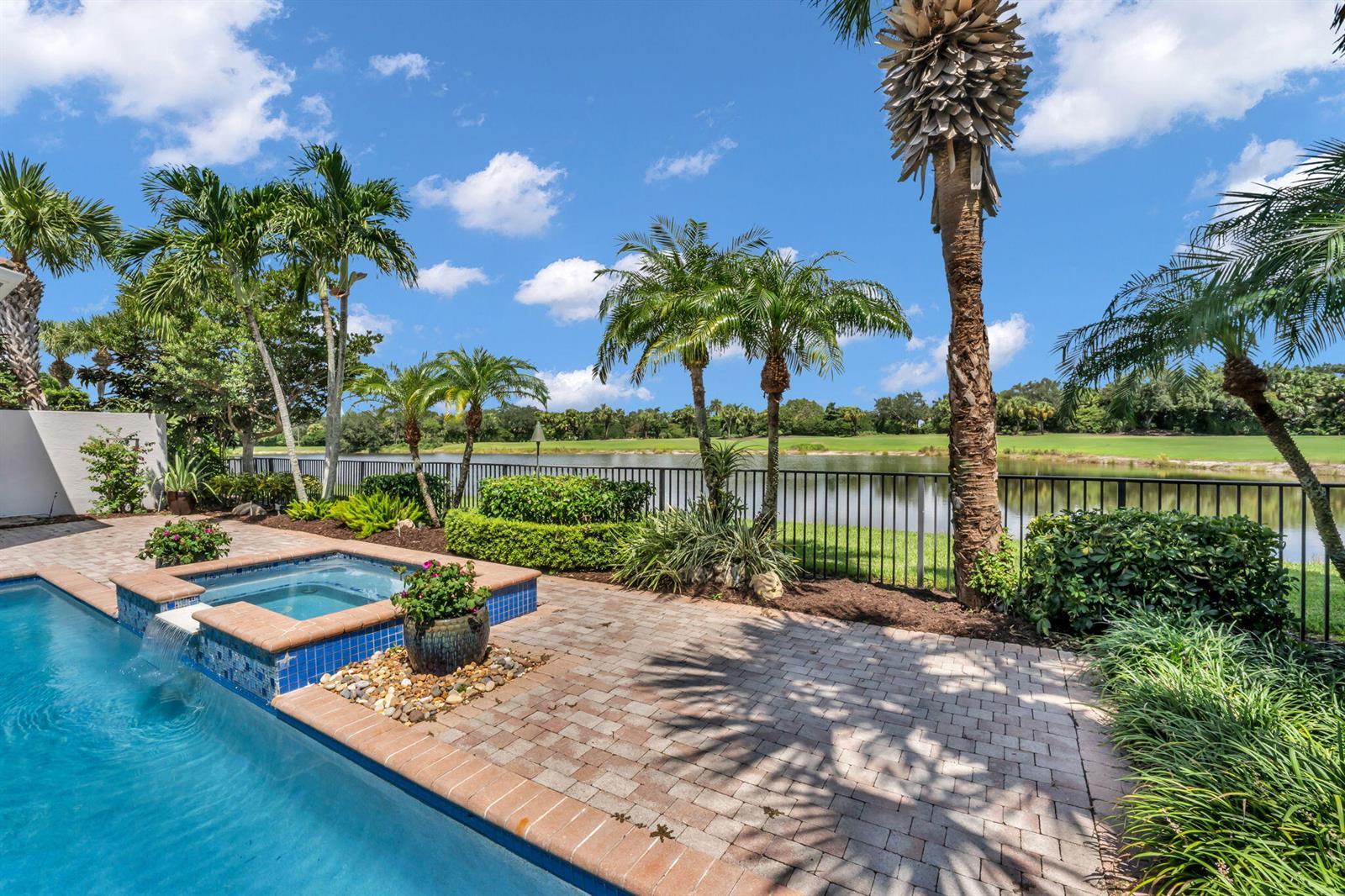 131 Porto Vecchio Way, Palm Beach Gardens FL 33418 photo 4