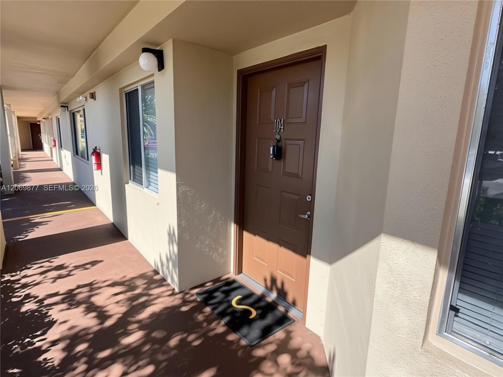 1301 SW 142nd Ave # H, Pembroke Pines FL 33027 photo 4