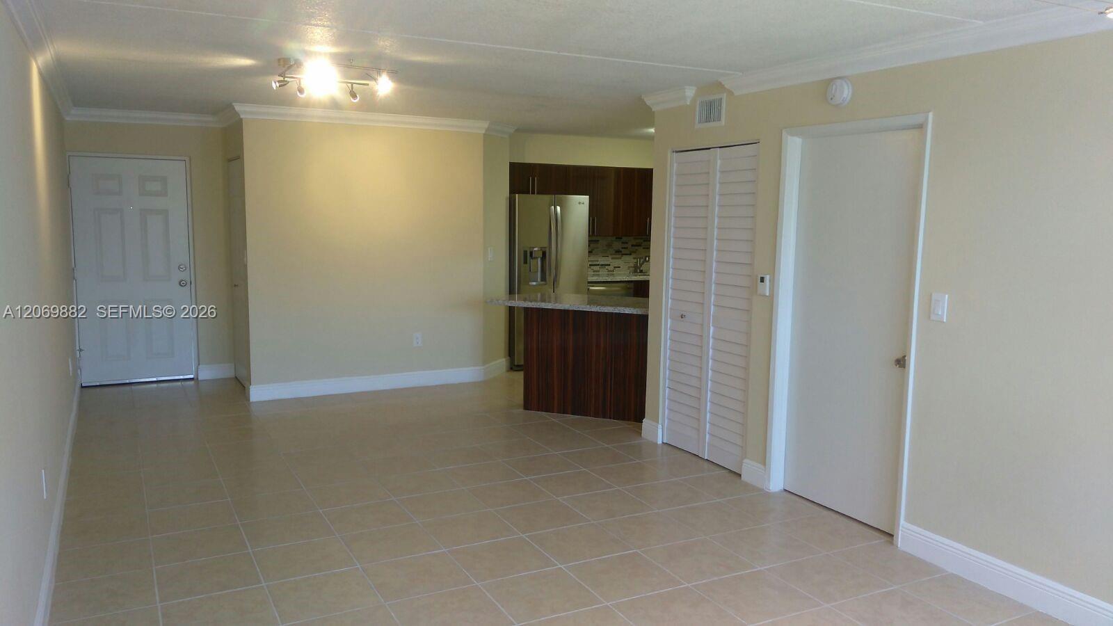 6195 NW 186th St # 417, Hialeah FL 33015 photo 3