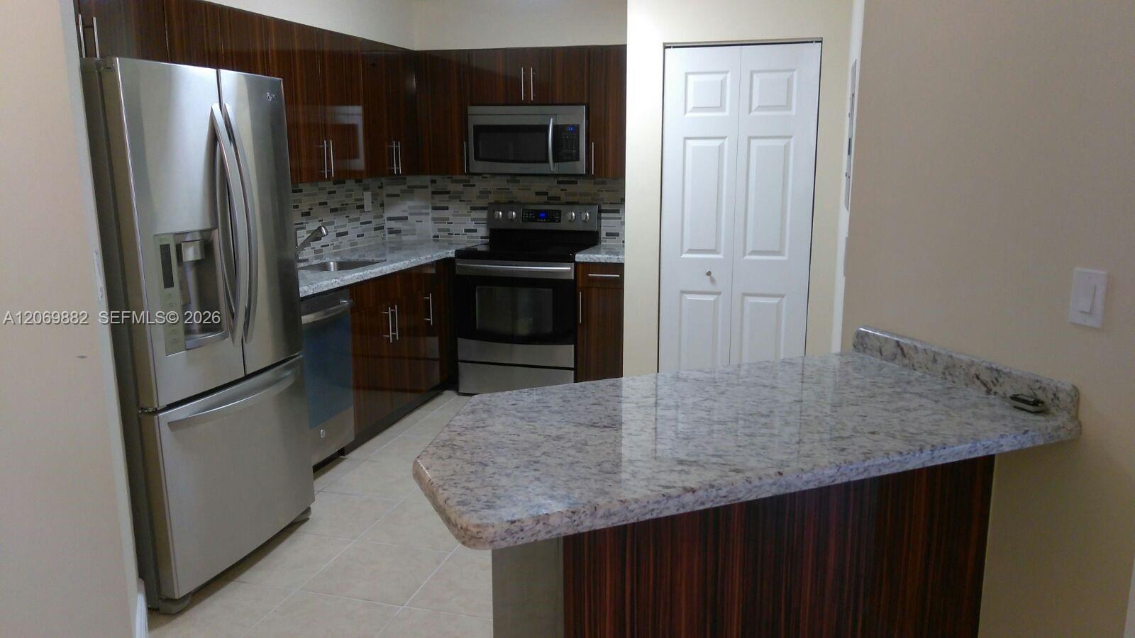 6195 NW 186th St # 417, Hialeah FL 33015
