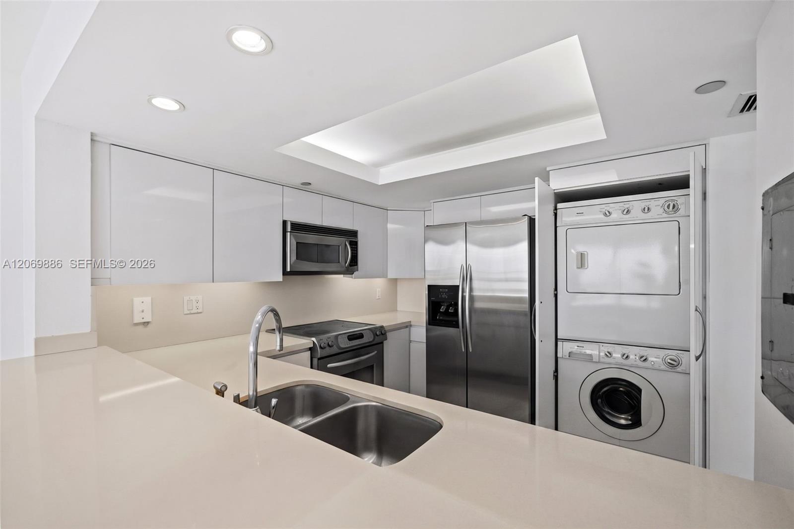 400 S Pointe Dr # 1905, Miami Beach FL 33139 photo 5