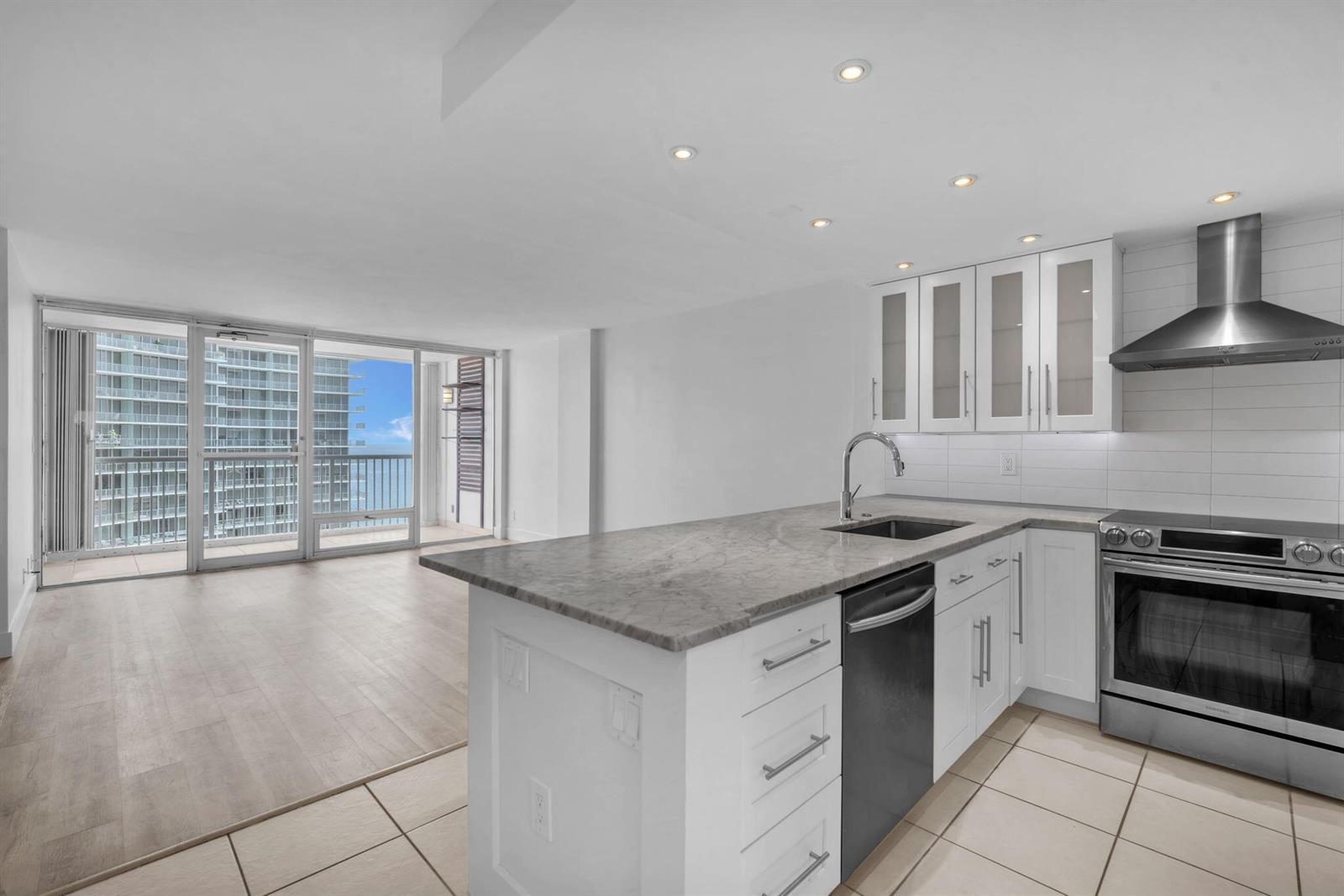 2200 NE 33rd Avenue # 17C, Fort Lauderdale FL 33305 photo 3