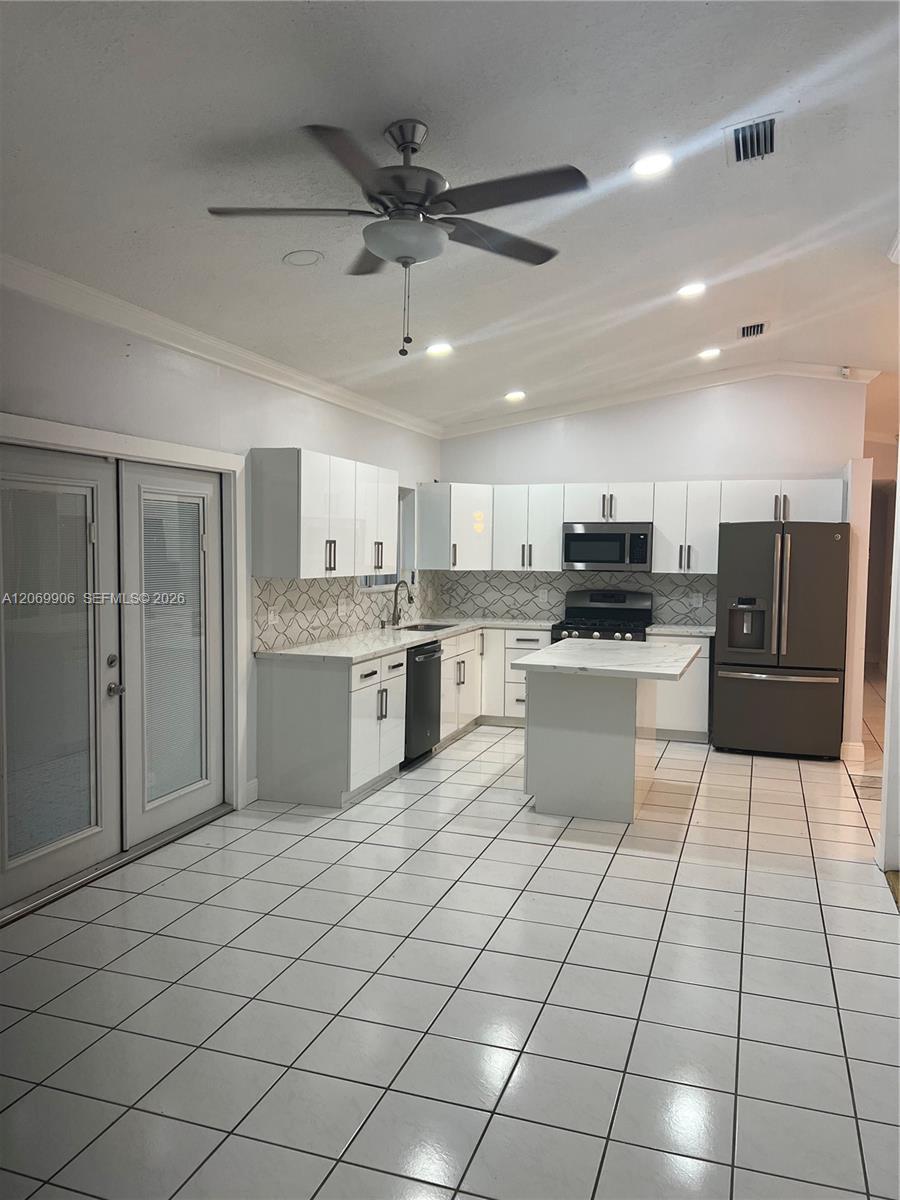 9940 SW 155th St, Miami FL 33157 photo 2