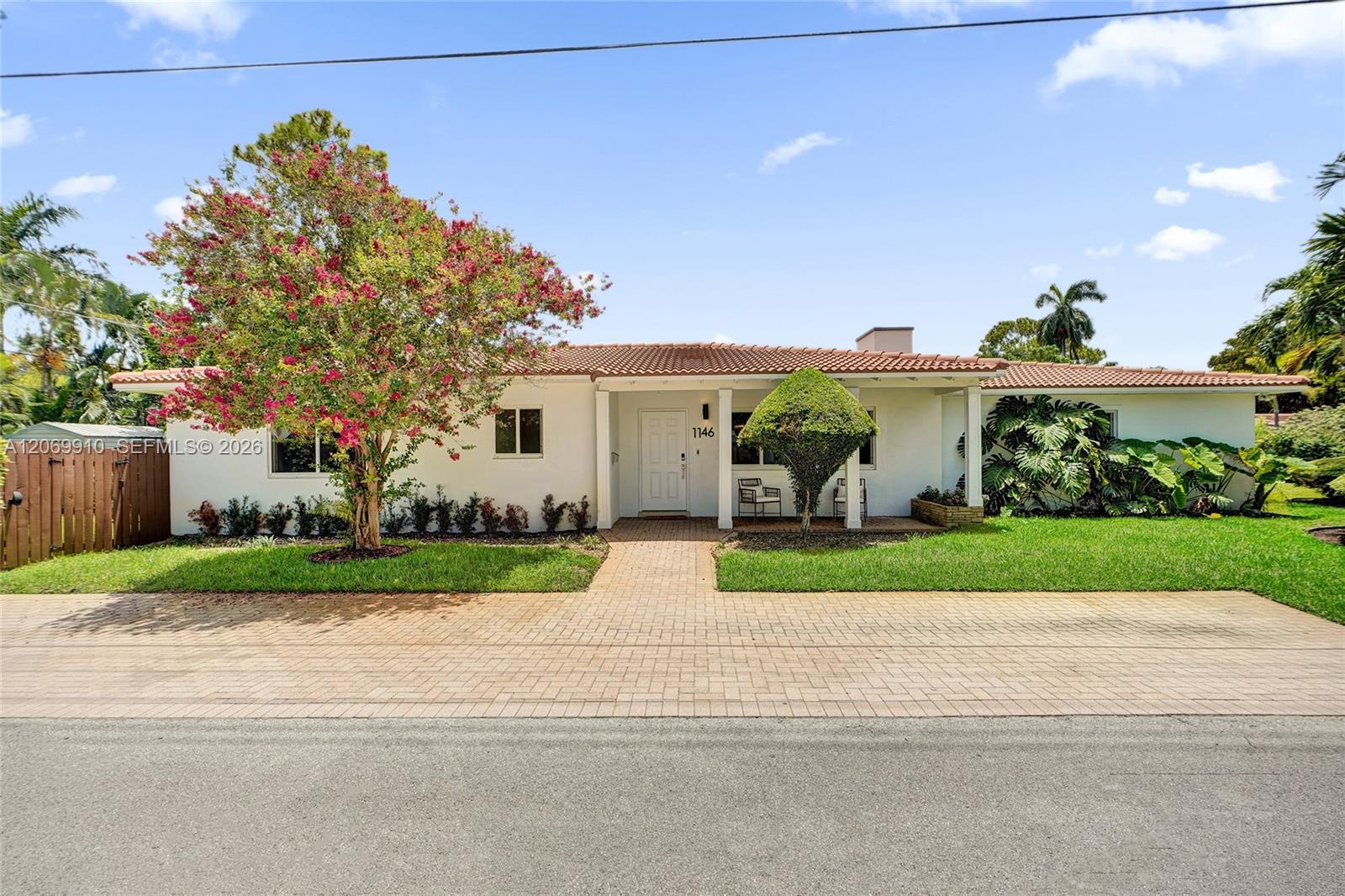 1146 NE 17th Ter, Fort Lauderdale FL 33304 photo 2