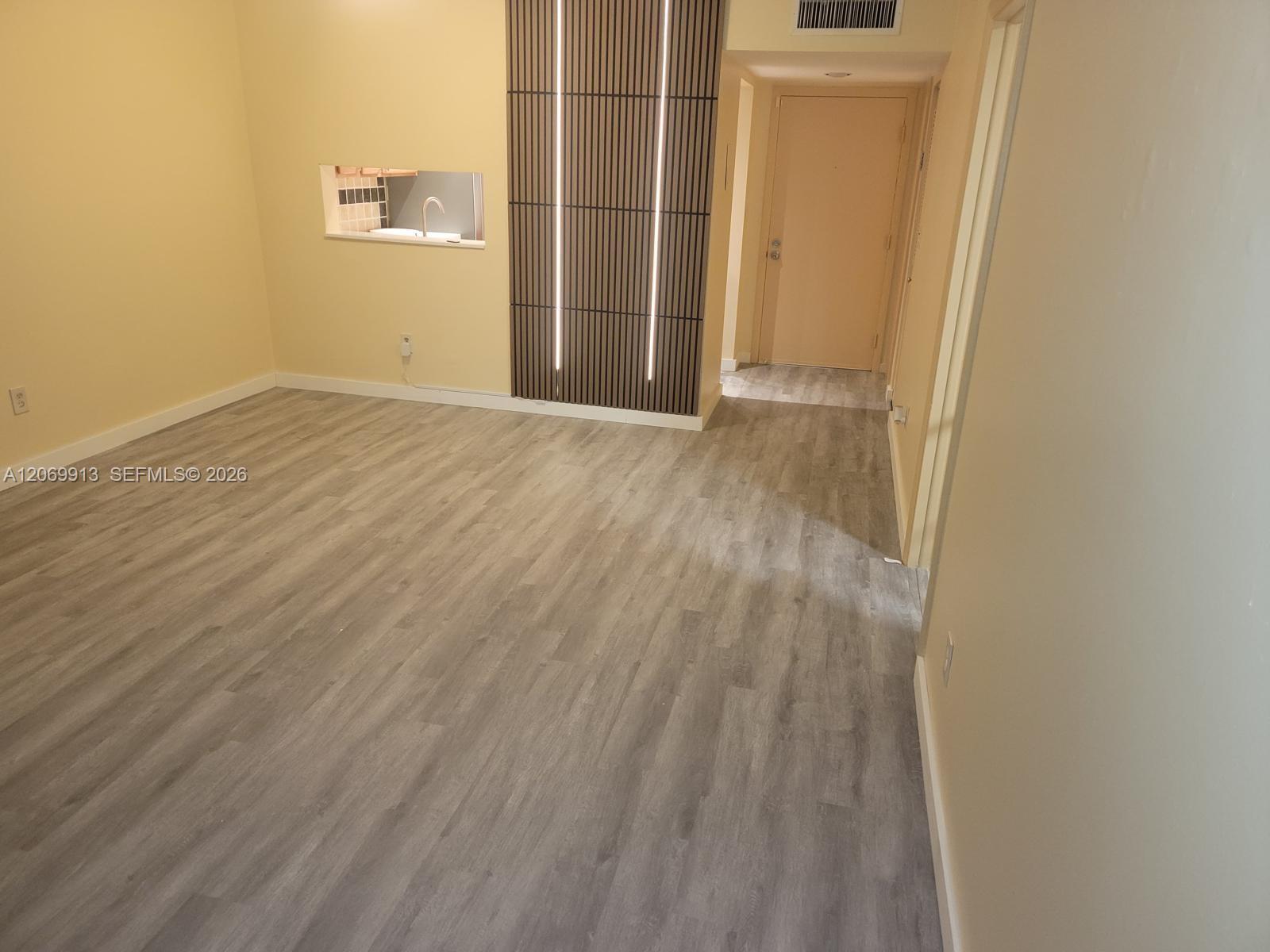 8635 NW 8th St # 116, Miami FL 33126 photo 4