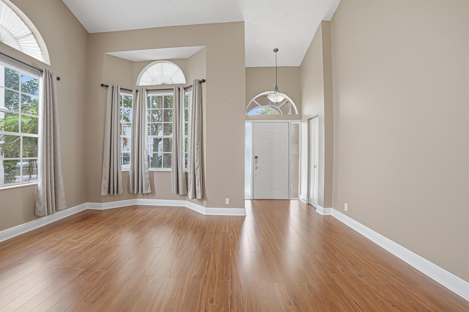 10682 NW 48TH Street, Coral Springs FL 33076 photo 4