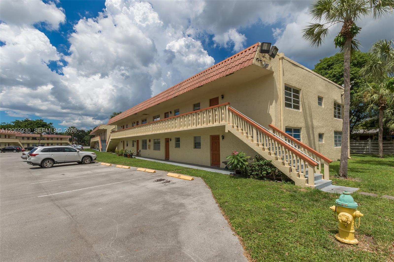 3777 NW 78th Ave # 15C, Davie FL 33024 photo 2