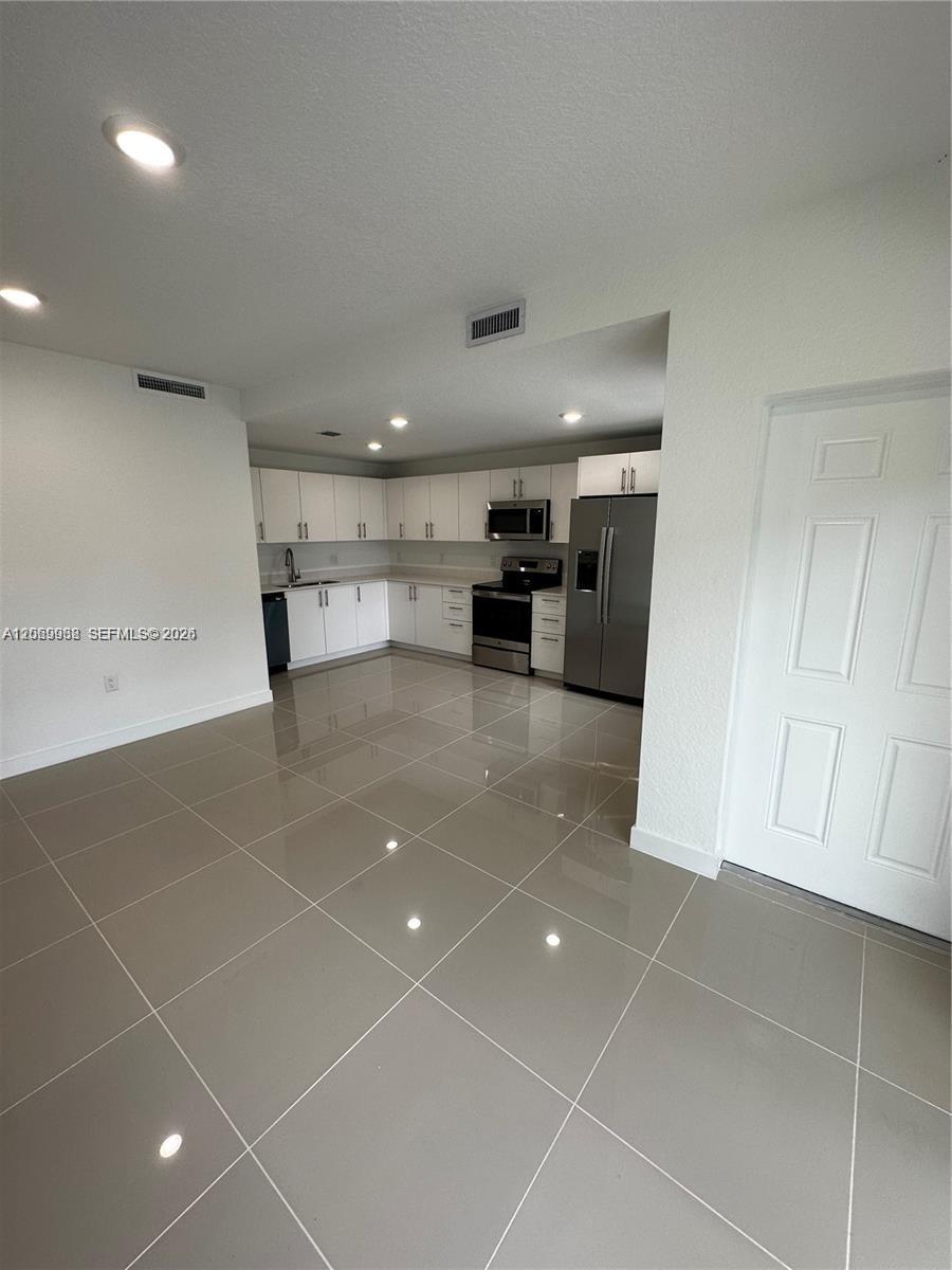 25778 SW 143rd Path # 25778, Homestead FL 33032 photo 3