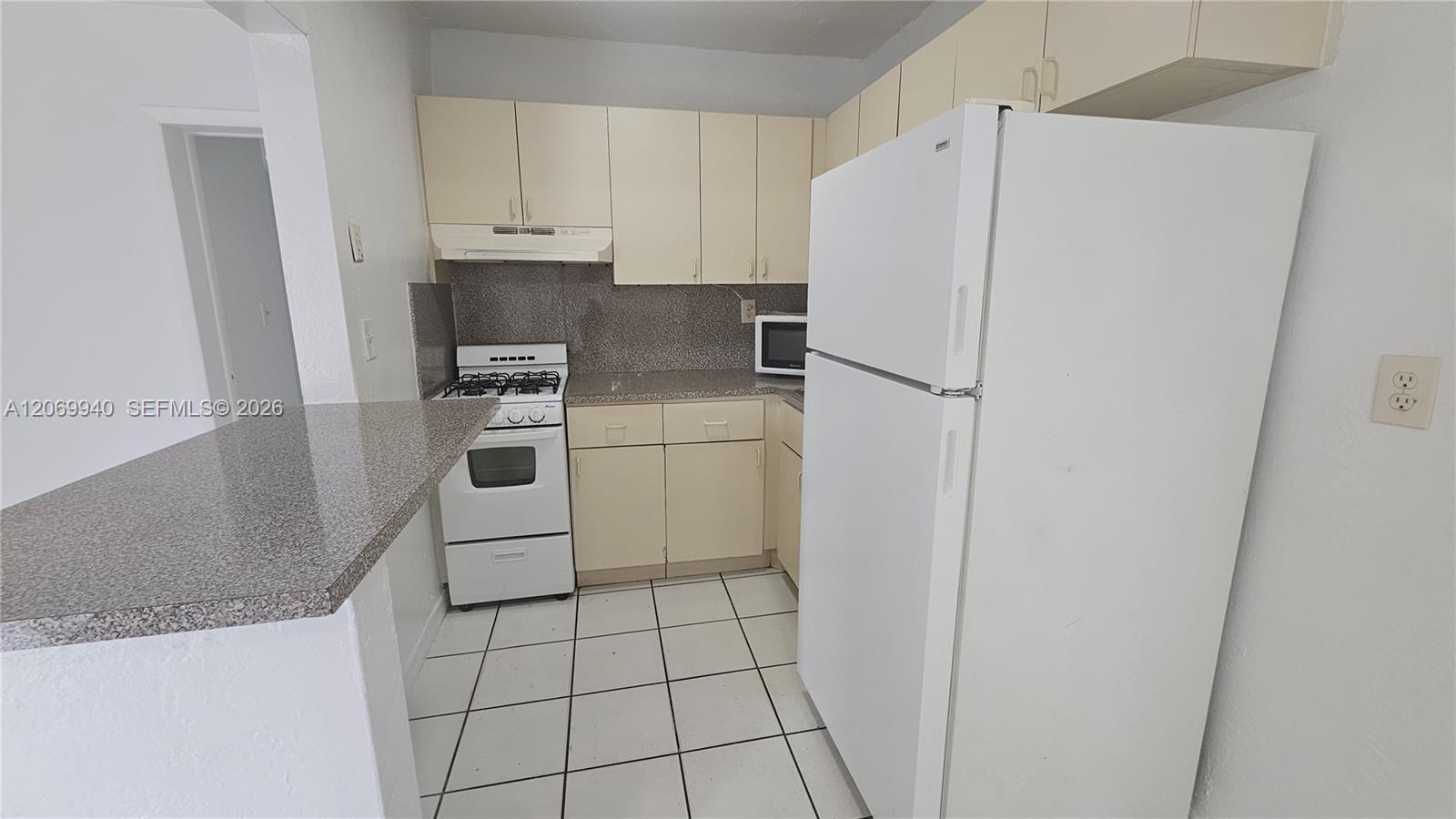 1230 W 54th St # 226A, Hialeah FL 33012 photo 5