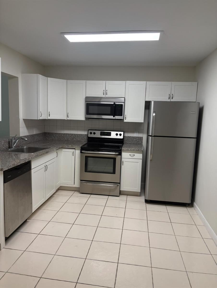 9110 Fairbanks Lane # 4, Boca Raton FL 33496 photo 3
