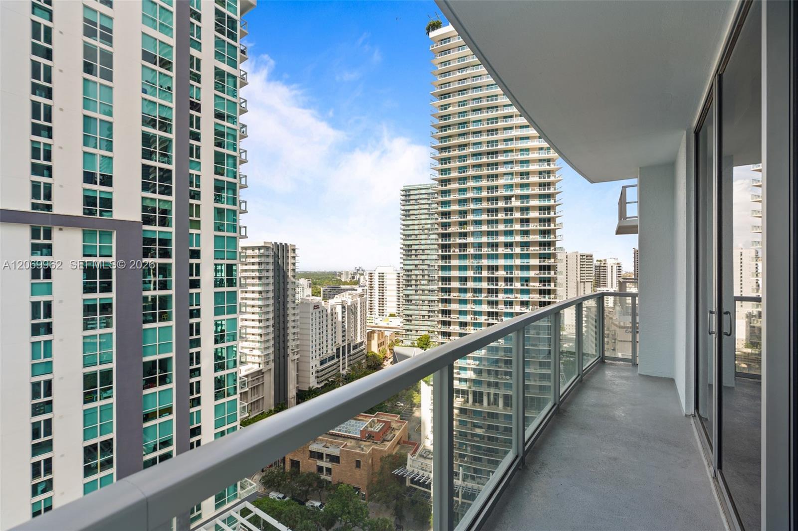 1050 Brickell Ave # 2112, Miami FL 33131 photo 4
