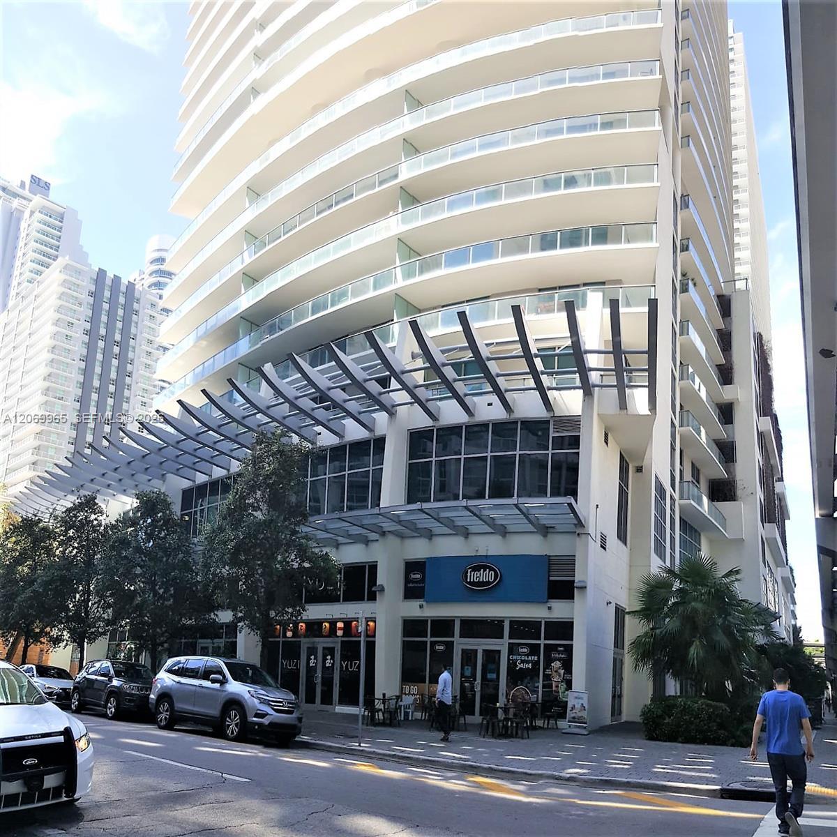1100 S Miami Ave # 1708, Miami FL 33130 photo 2
