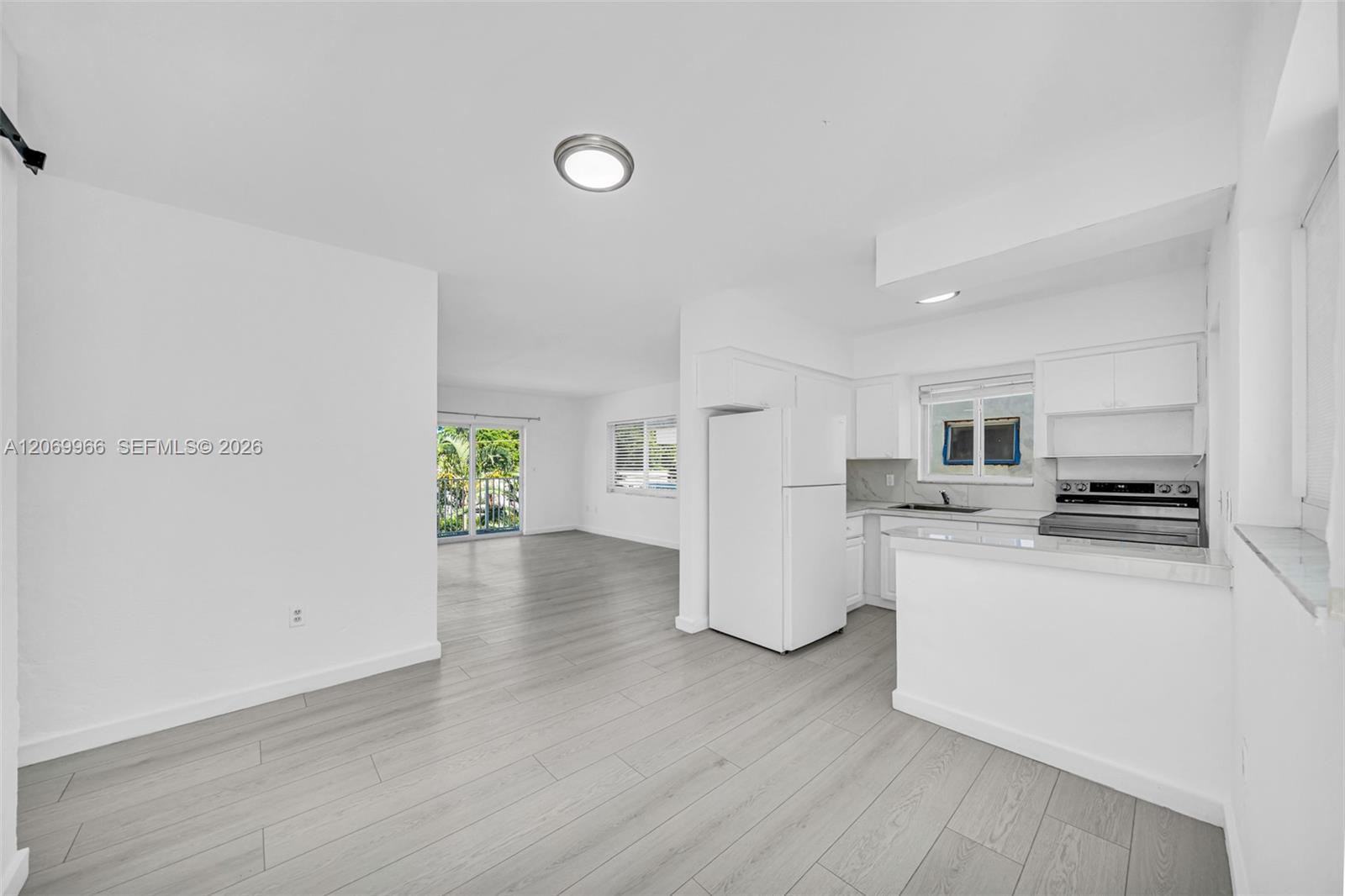 1420 Pennsylvania Ave # 310, Miami Beach FL 33139 photo 2