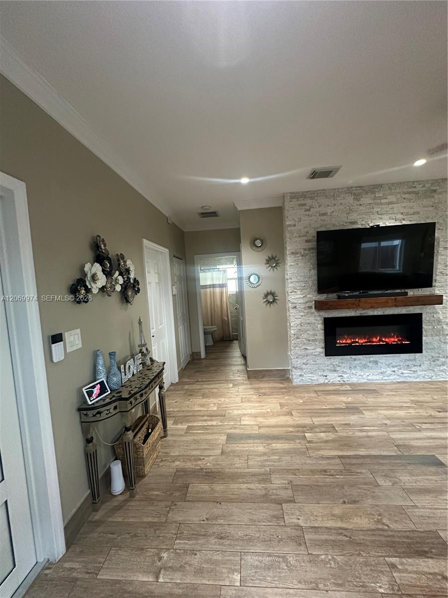 3134 NE 3rd Dr, Homestead FL 33033 photo 5