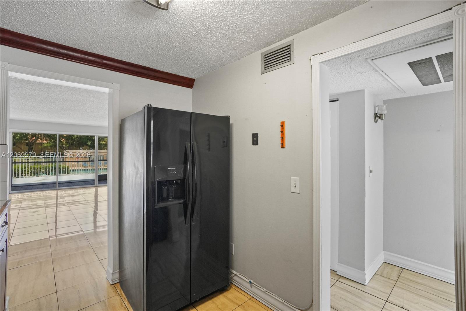 661 N University Dr # 103, Pembroke Pines FL 33024 photo 5