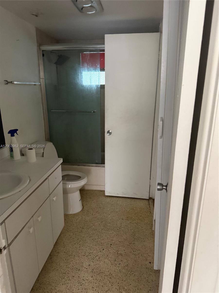 15600 NW 7th Ave # 1, Miami FL 33169 photo 5