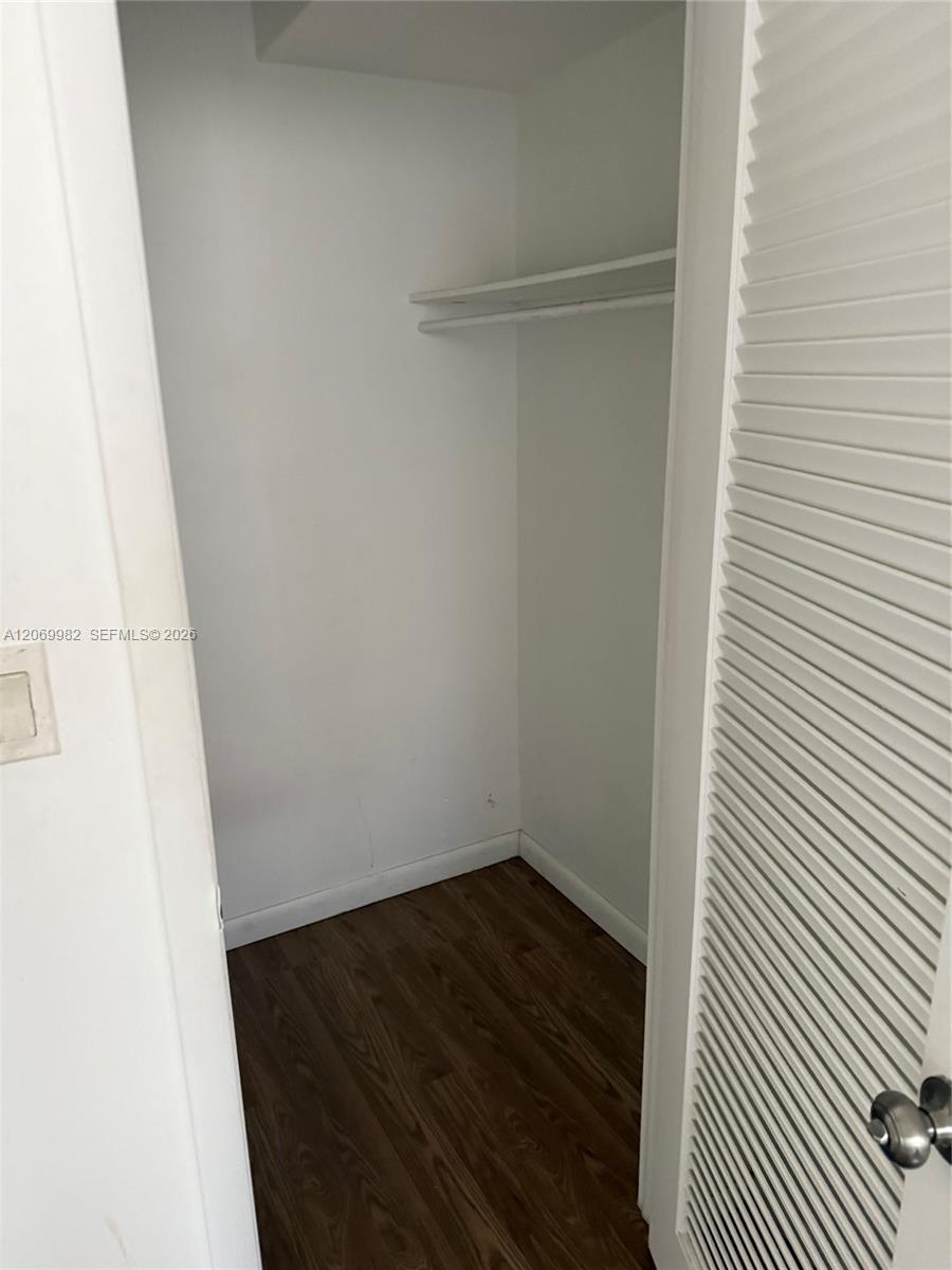 15600 NW 7th Ave # 1, Miami FL 33169 photo 4