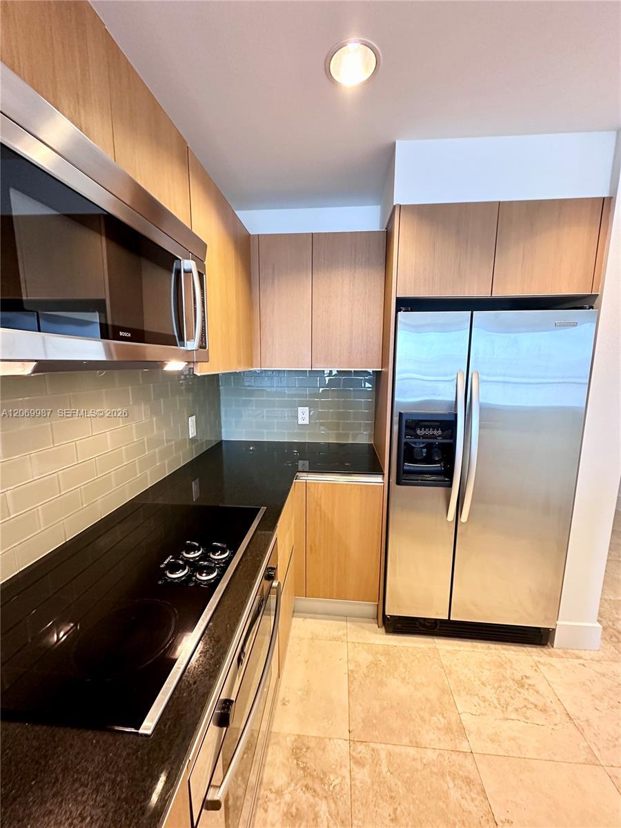 1060 Brickell Ave # 1815, Miami FL 33131 photo 3