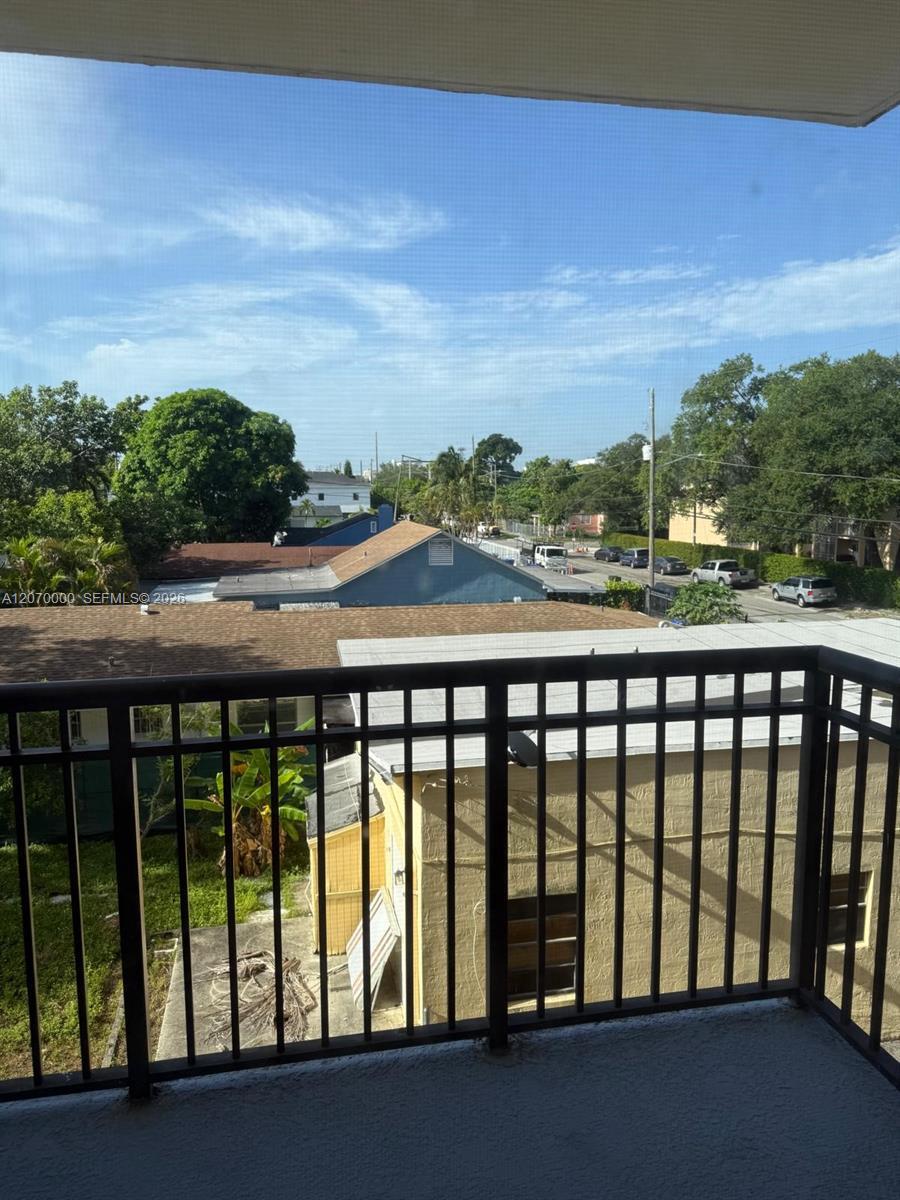 2647 NW 25th Ave # 210, Miami FL 33142 photo 5