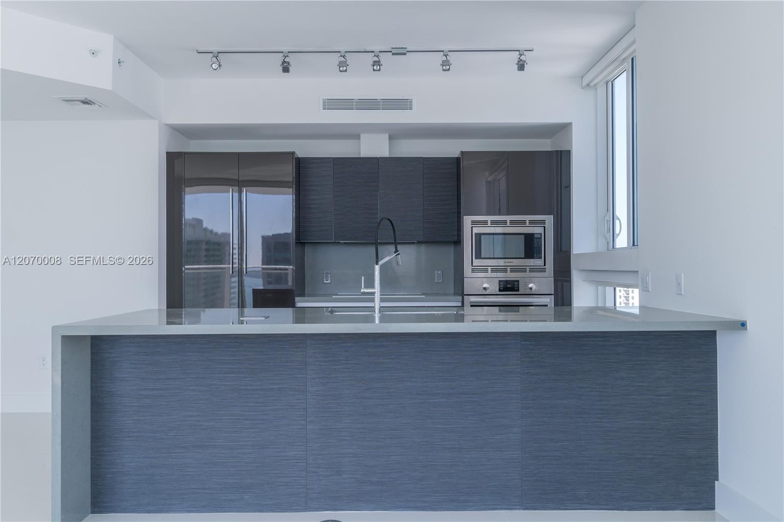 1080 Brickell Ave # 3406, Miami FL 33131 photo 5