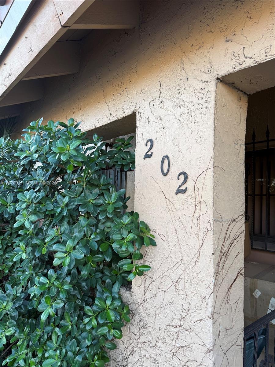 7772 W 29th Way # 202, Hialeah FL 33018 photo 2