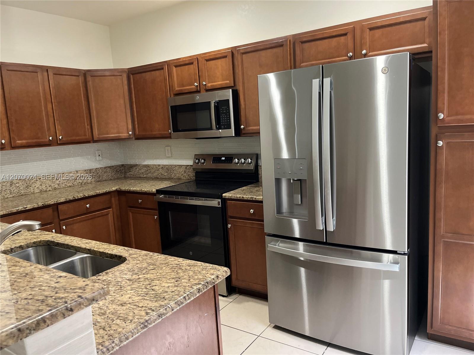 9362 SW 171st Ave, Miami FL 33196 photo 4