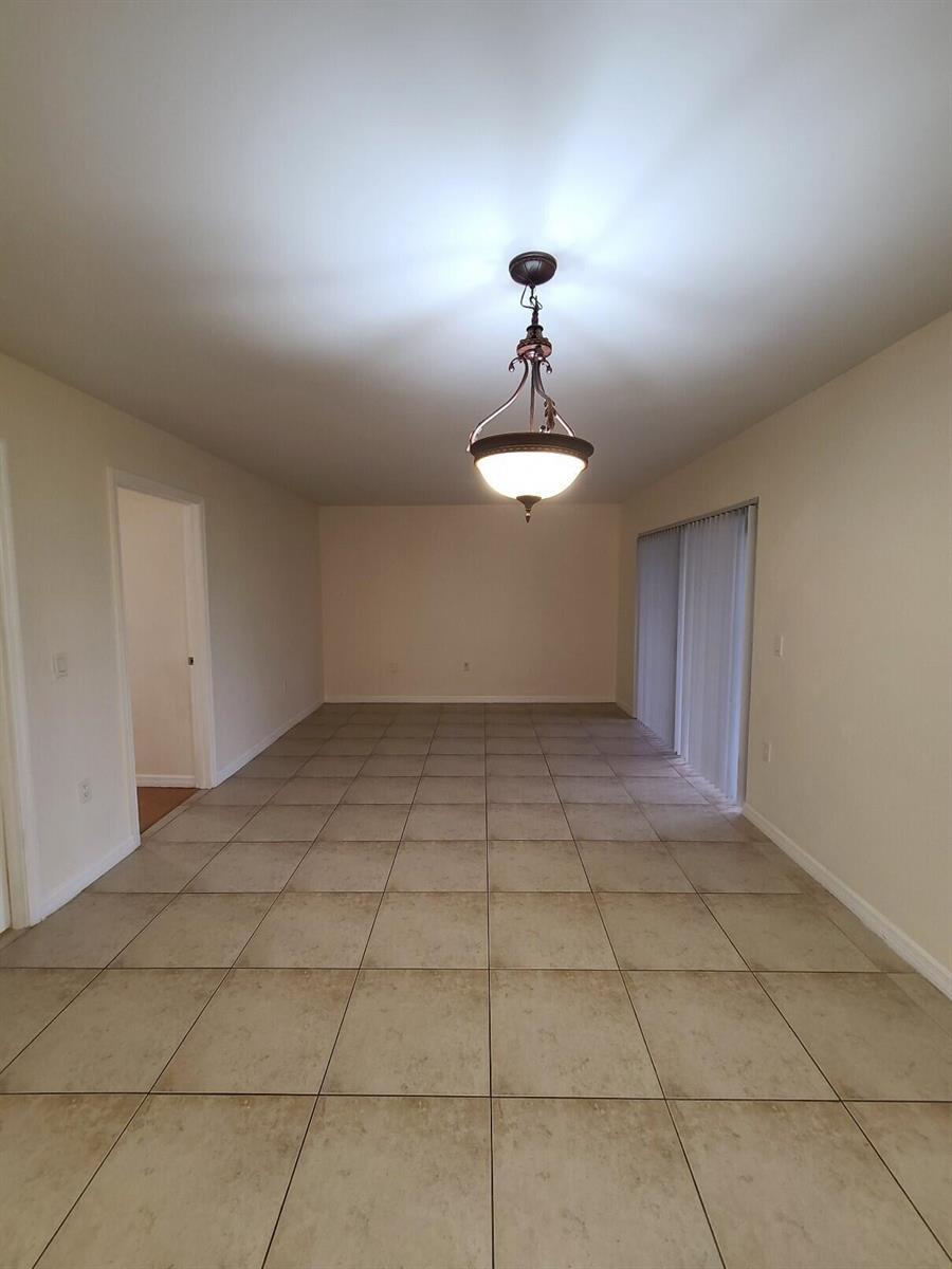 1547 LAKE CRYSTAL Drive # A, West Palm Beach FL 33411