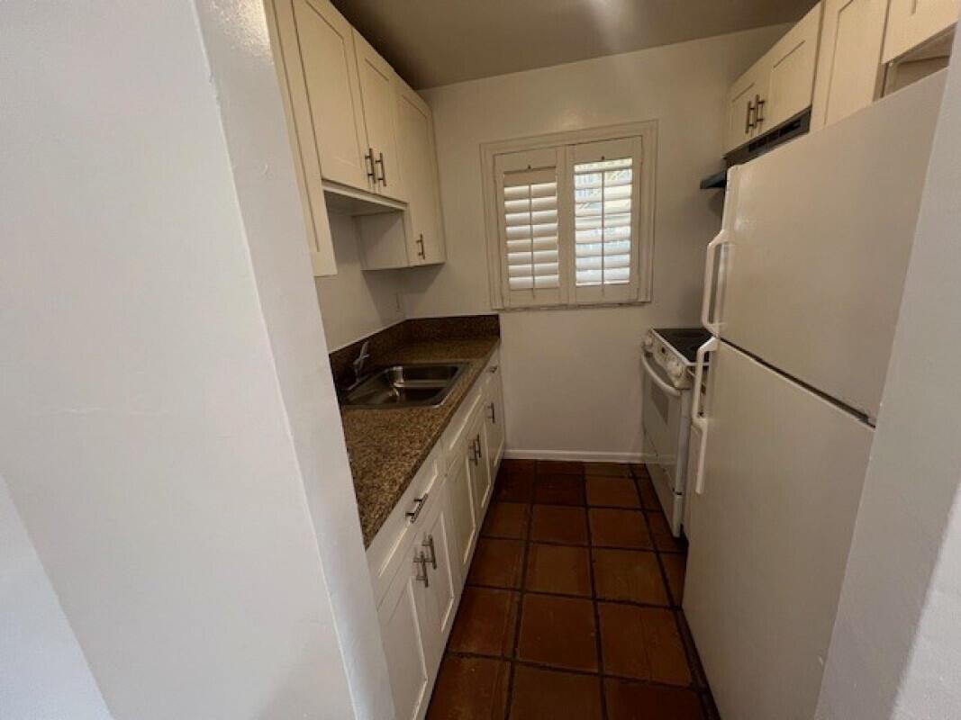 1609 S Federal Highway # 103, FL 33460 photo 5