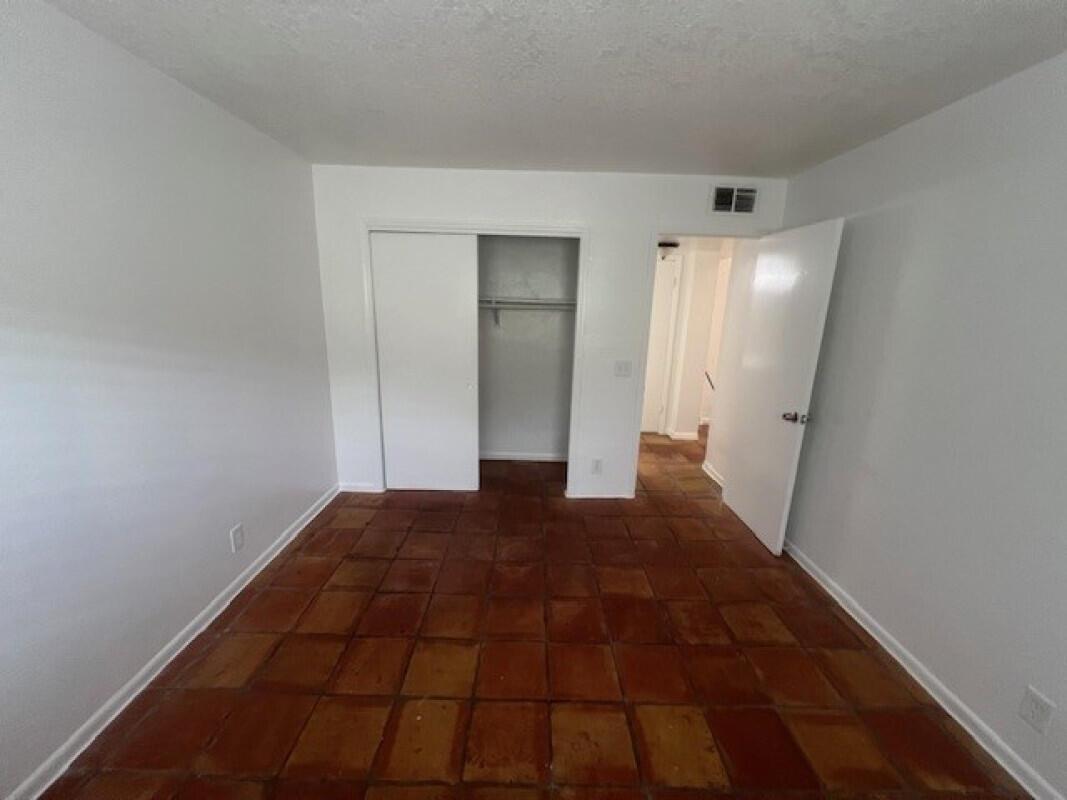 1609 S Federal Highway # 103, FL 33460 photo 4