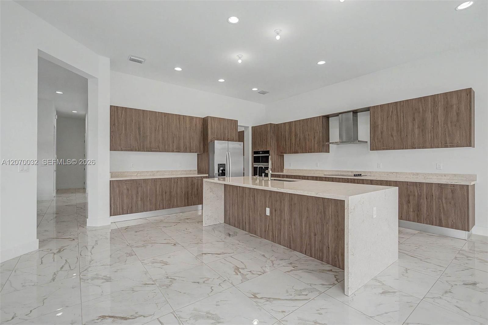 2440 SW 122nd Ter # 2440, Davie FL 33325 photo 5