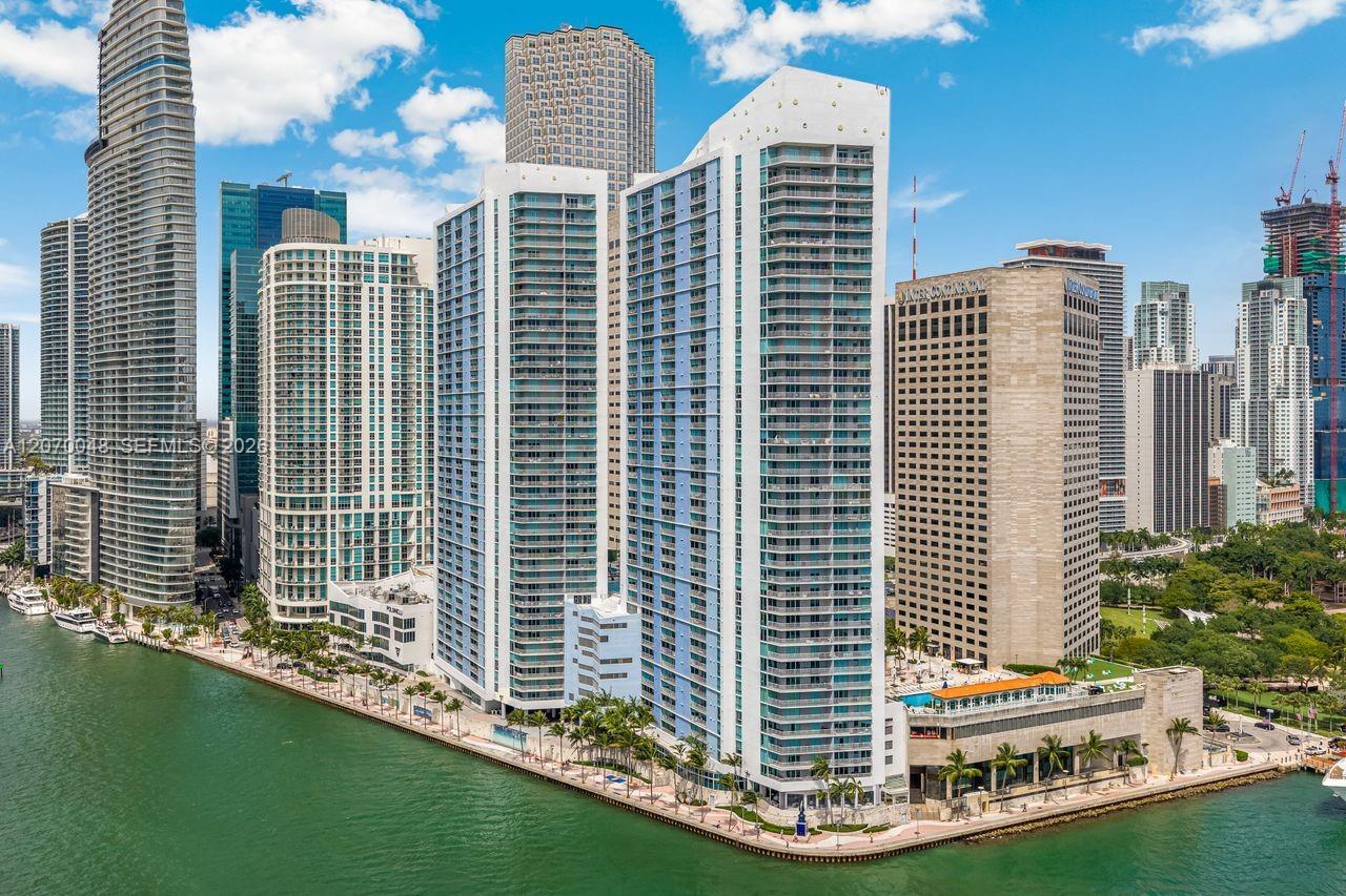 335 S Biscayne Blvd # 2609, Miami FL 33131 photo 2