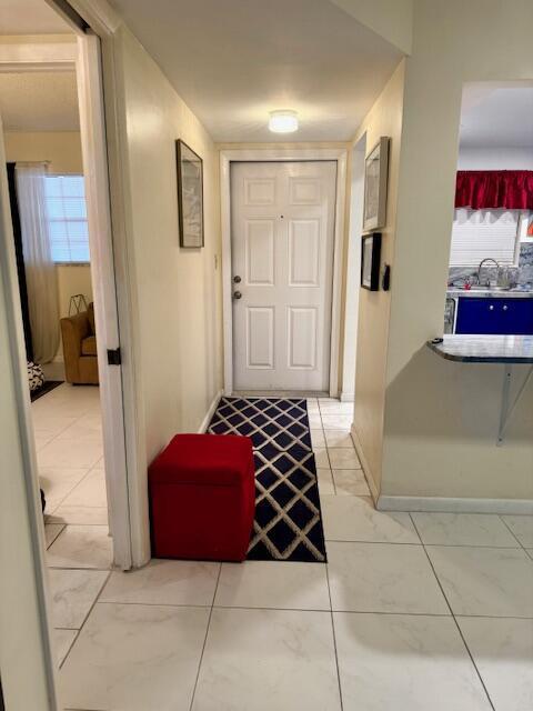 610 Tennis Club Drive # 105, Fort Lauderdale FL 33311 photo 4