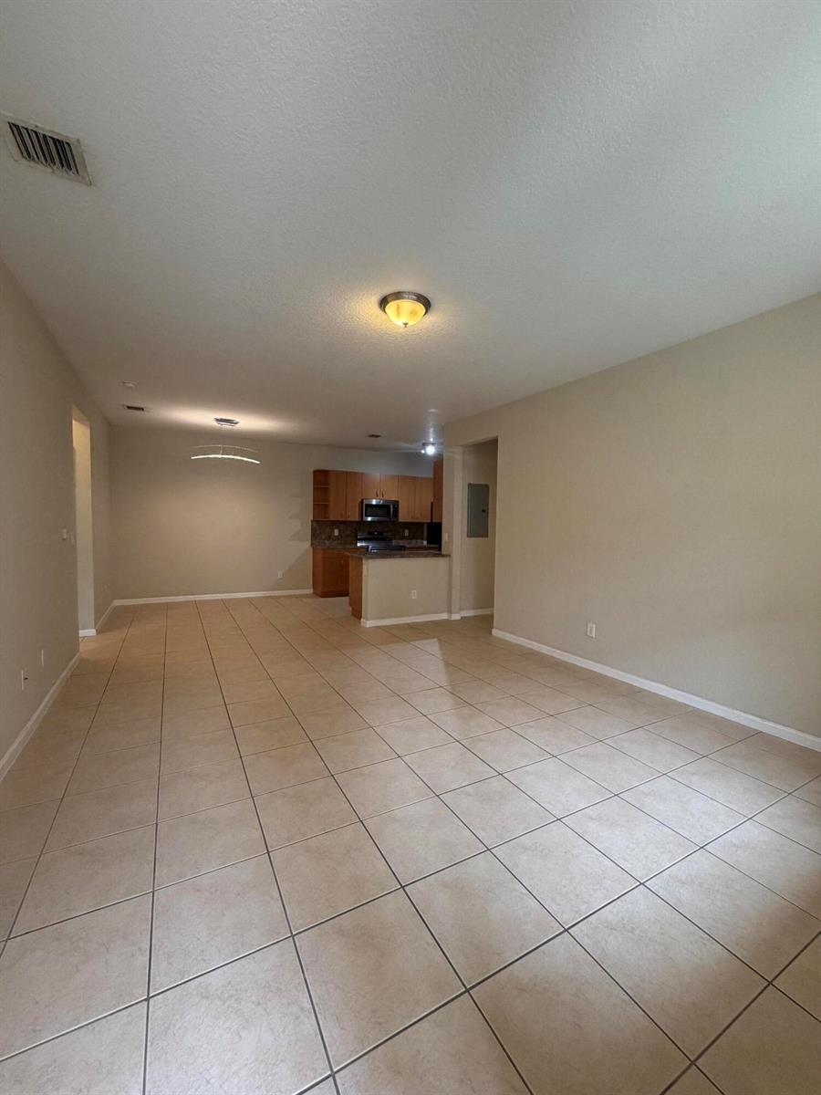 3553 Forest Hill Boulevard # 45, Palm Springs FL 33406 photo 2