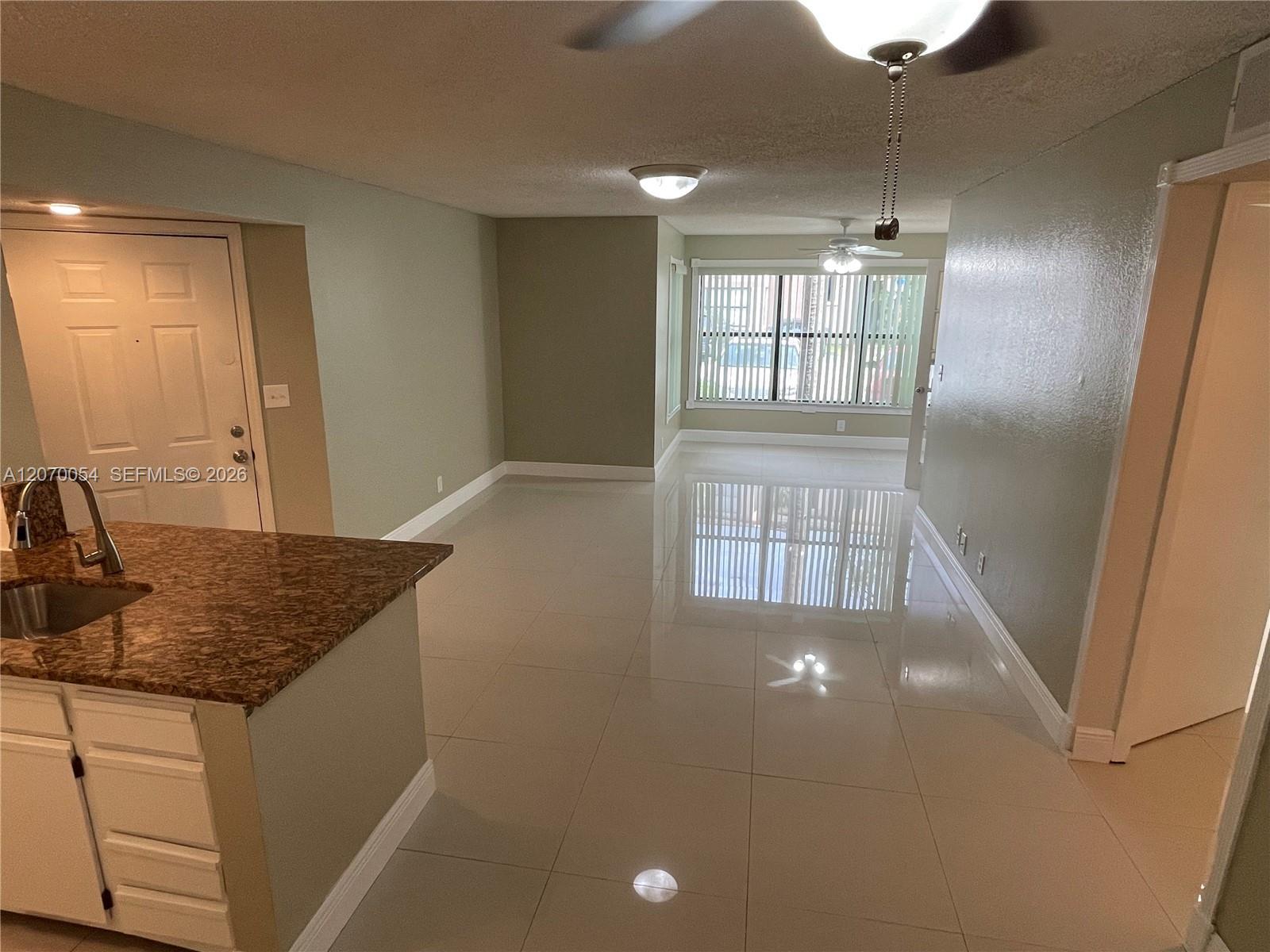 2826 S University Dr # 3101, Davie FL 33328