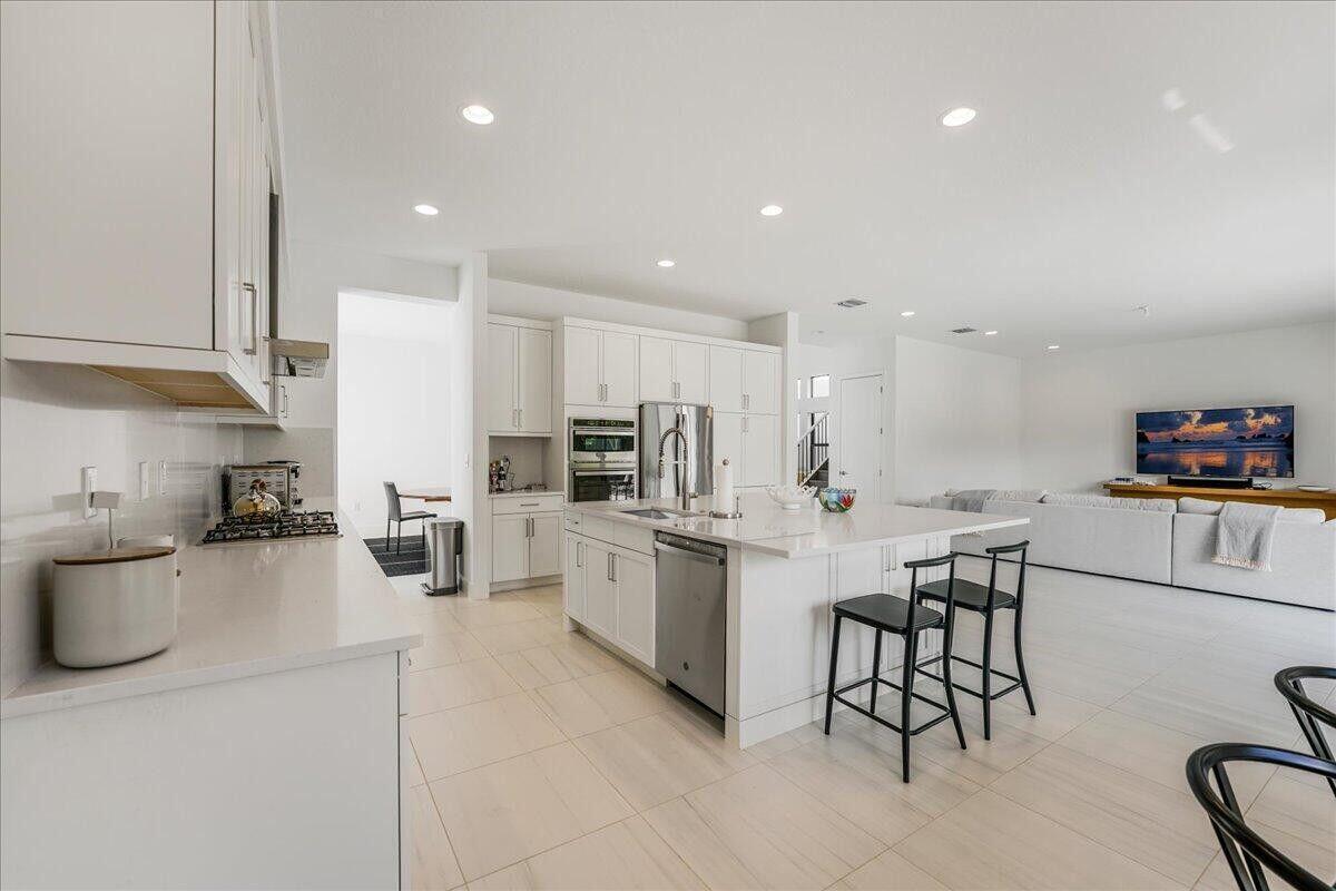 17496 Sparkling River Road, Boca Raton FL 33496 photo 4