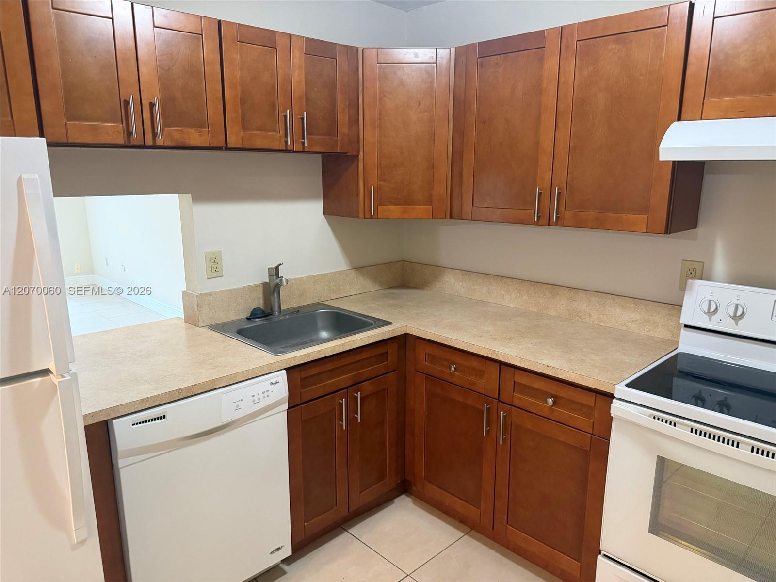 7740 Camino Real # 105, Miami FL 33143 photo 2