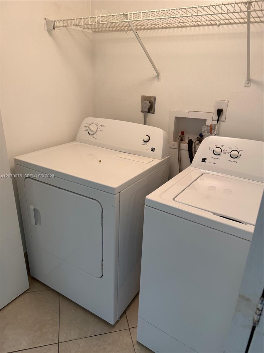2255 SE 27th Dr, Homestead FL 33035 photo 3