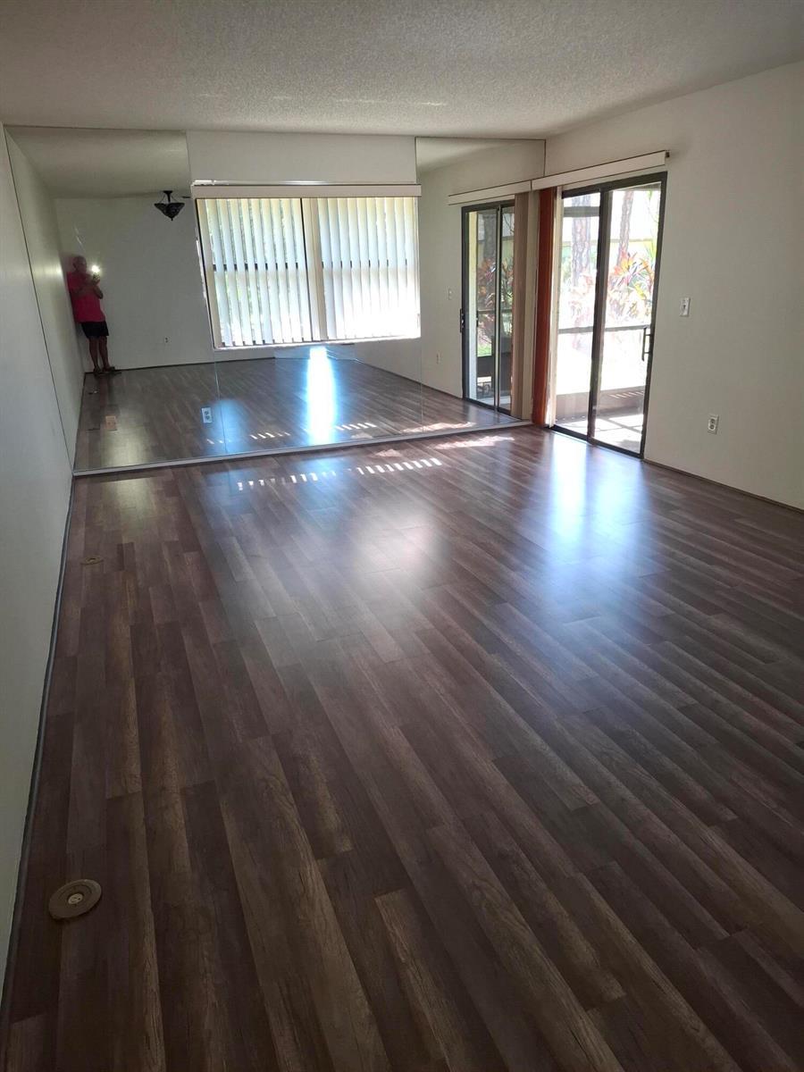 173 SARITA Court, Royal Palm Beach FL 33411 photo 4