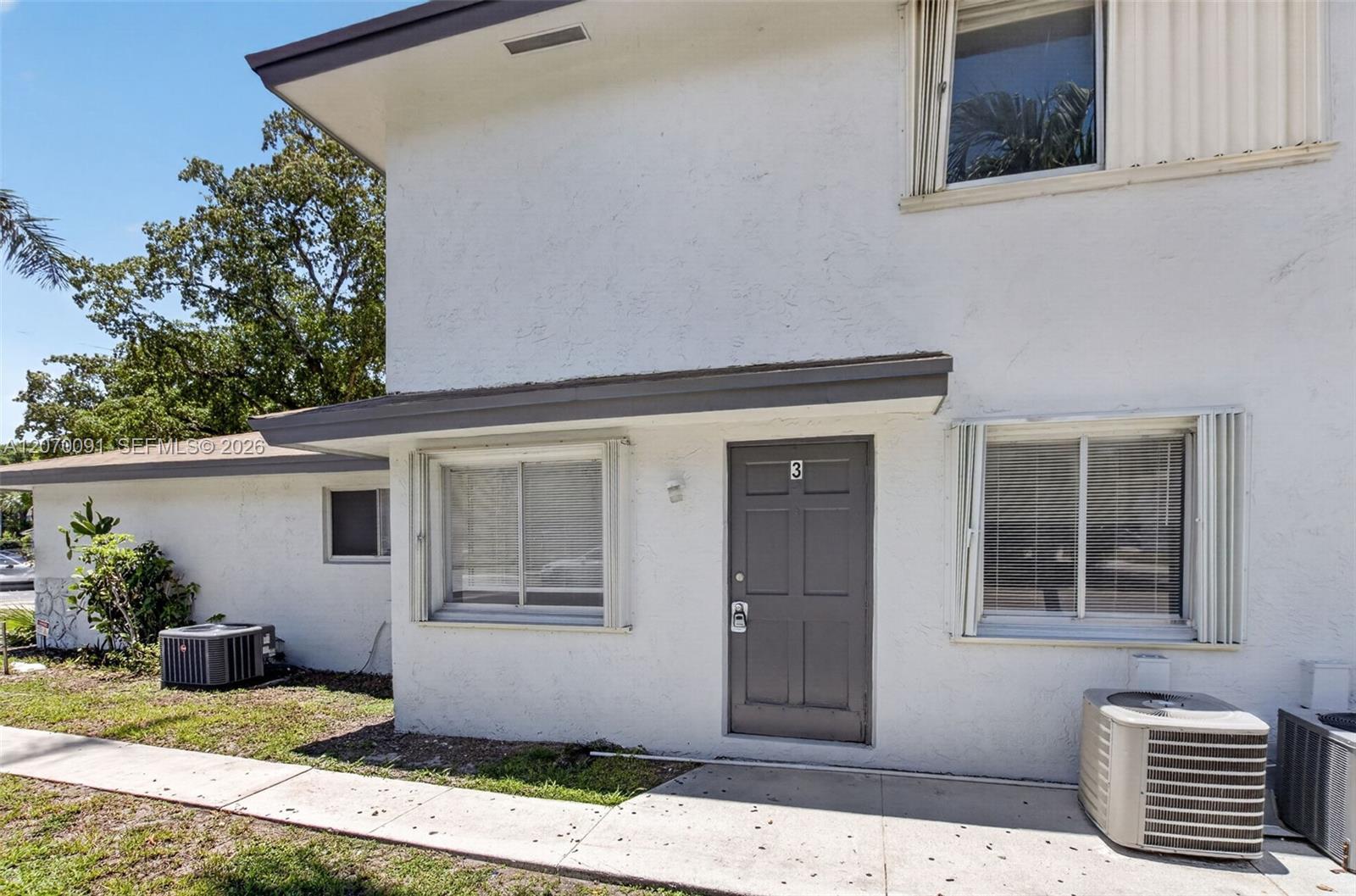 2201 Catherine Dr # 3, Delray Beach FL 33445 photo 2