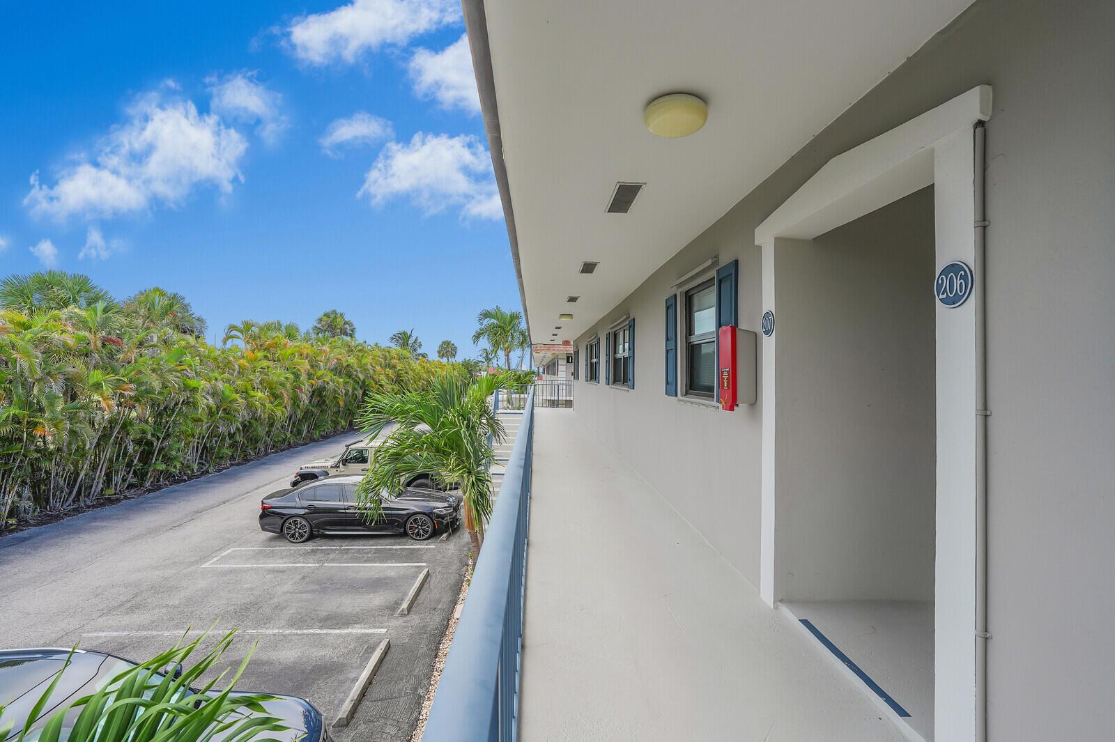 755 SATURN Street # H207, Jupiter FL 33477 photo 3