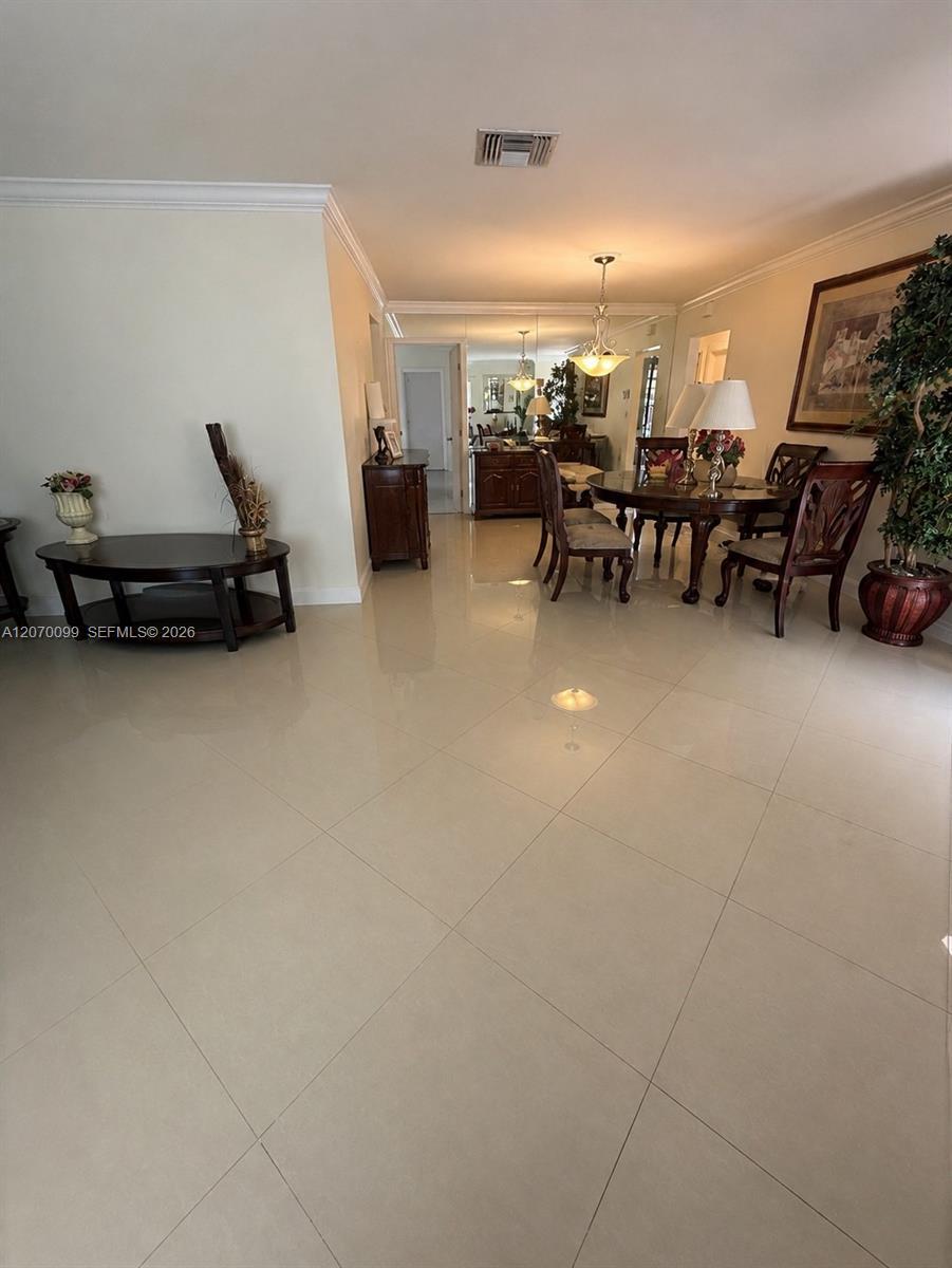 1534 SW 22nd Way, Deerfield Beach FL 33442 photo 4