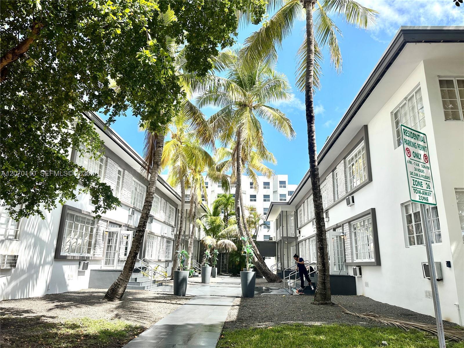 315 86th St # 2, Miami Beach FL 33141