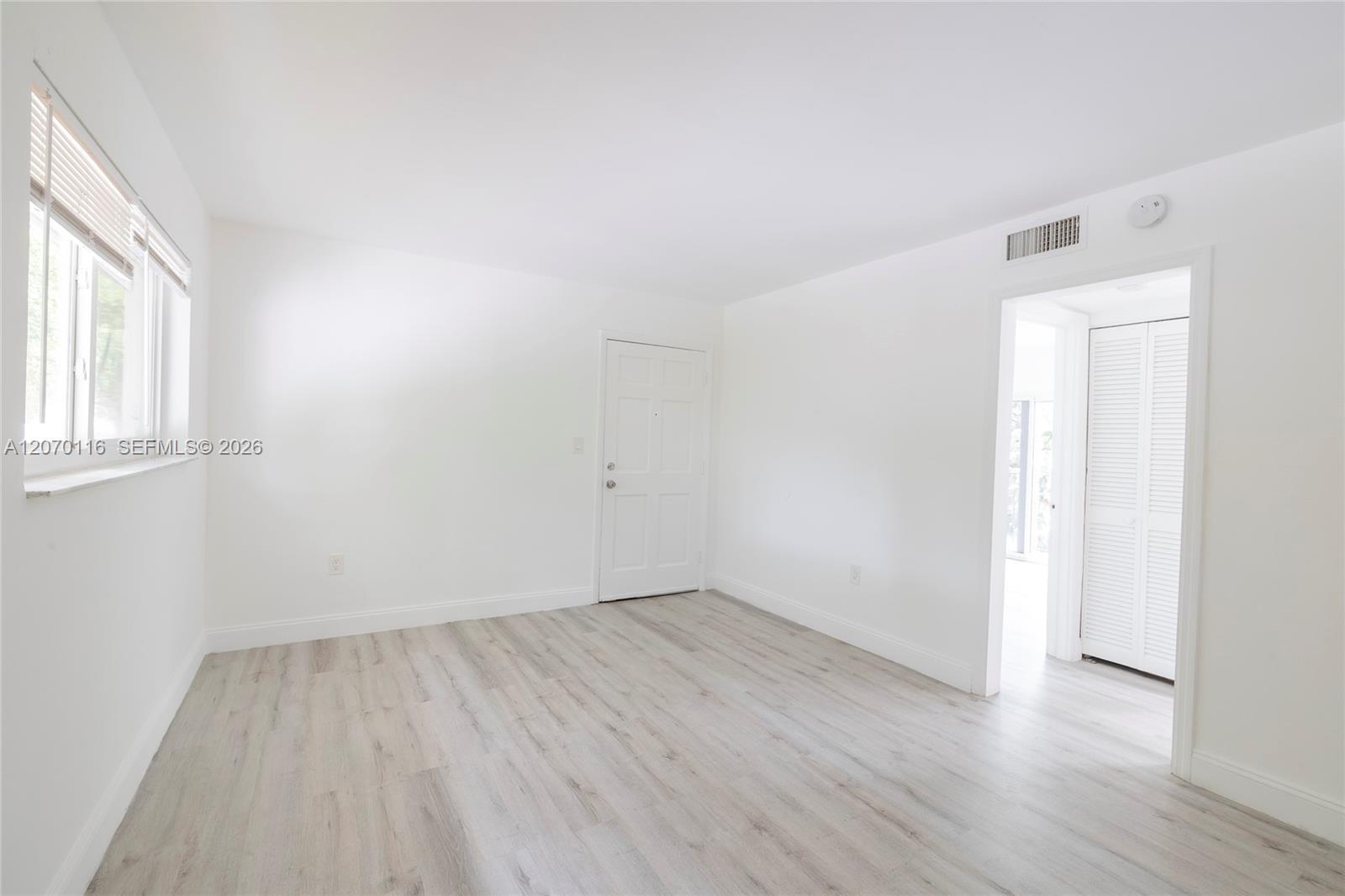 1091 SW 4th St # 2, Miami FL 33130 photo 5