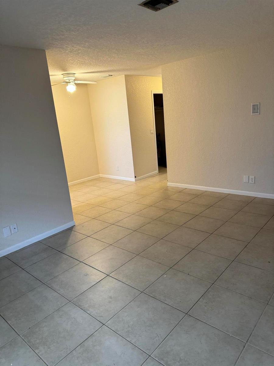 220 CROTON Avenue # 210, Lantana FL 33462 photo 5