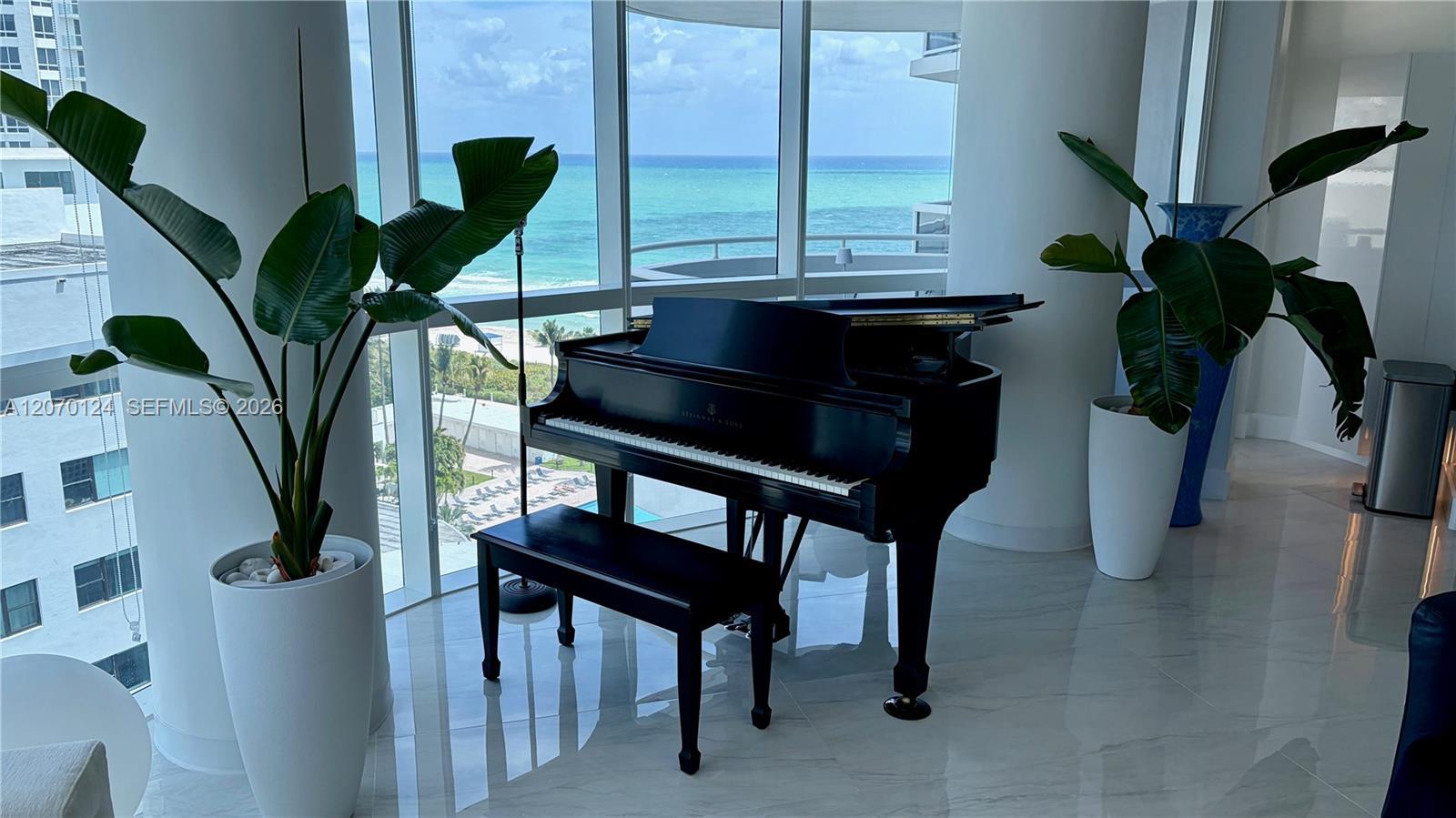 6301 Collins Ave # 1207, Miami Beach FL 33141